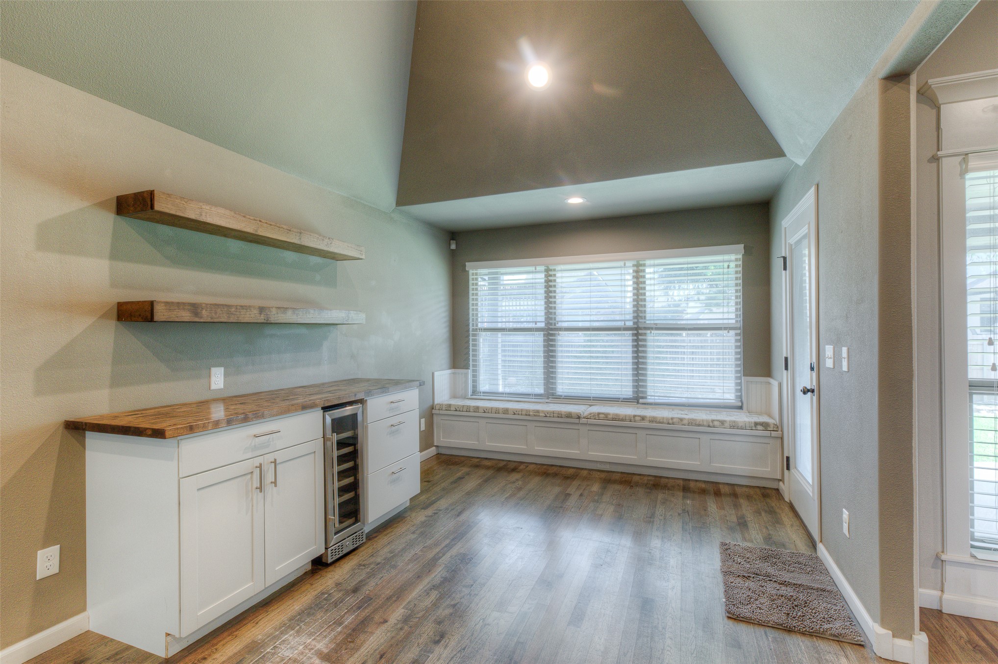 211 E 128th Place S Property Photo 13