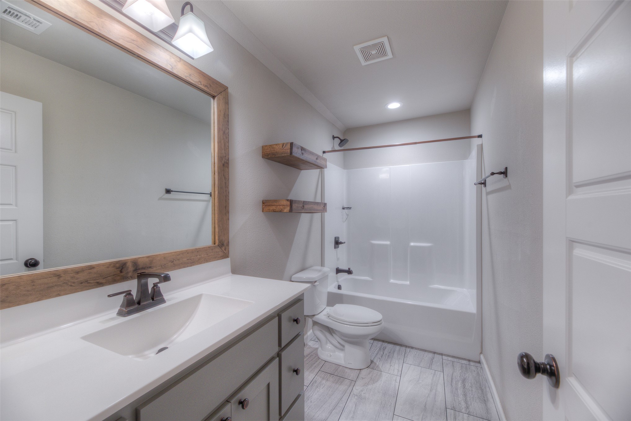 211 E 128th Place S Property Photo 28
