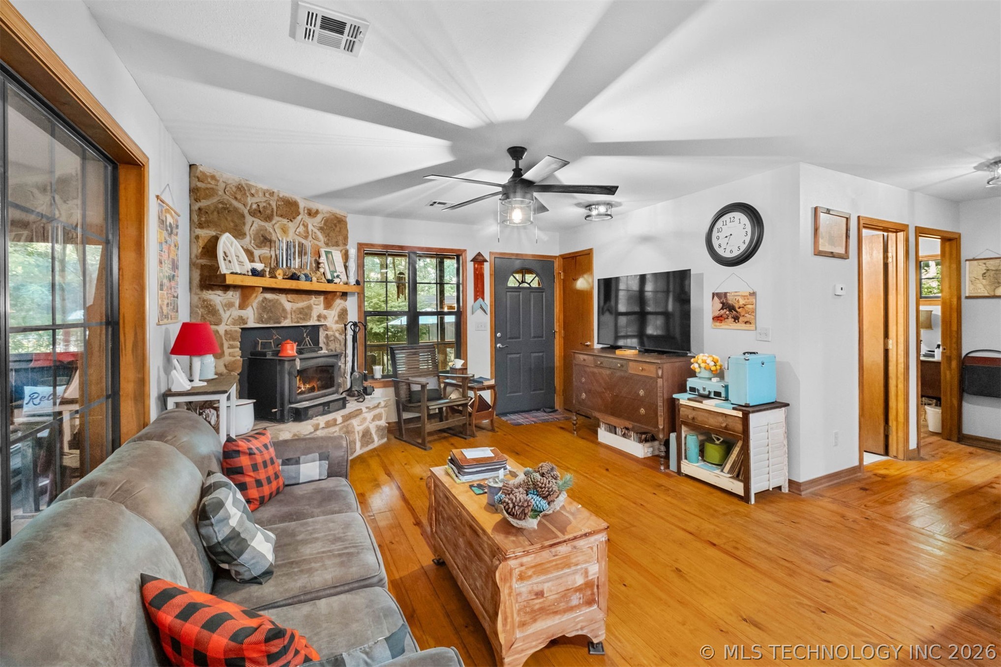 8041 Ok-10 Property Photo 8