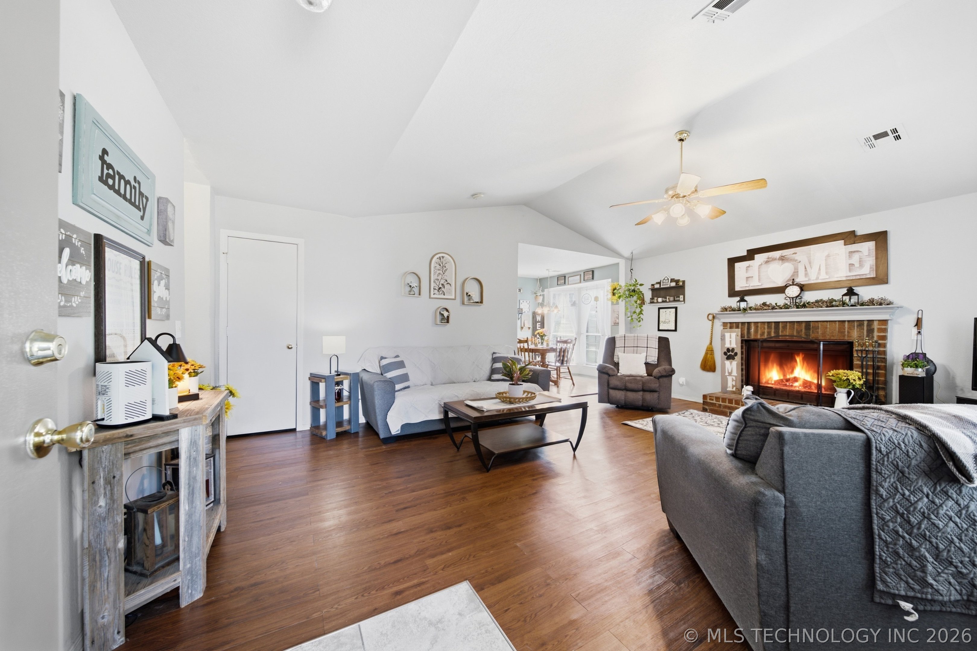 17787 S Santa Fe Street Property Photo 8