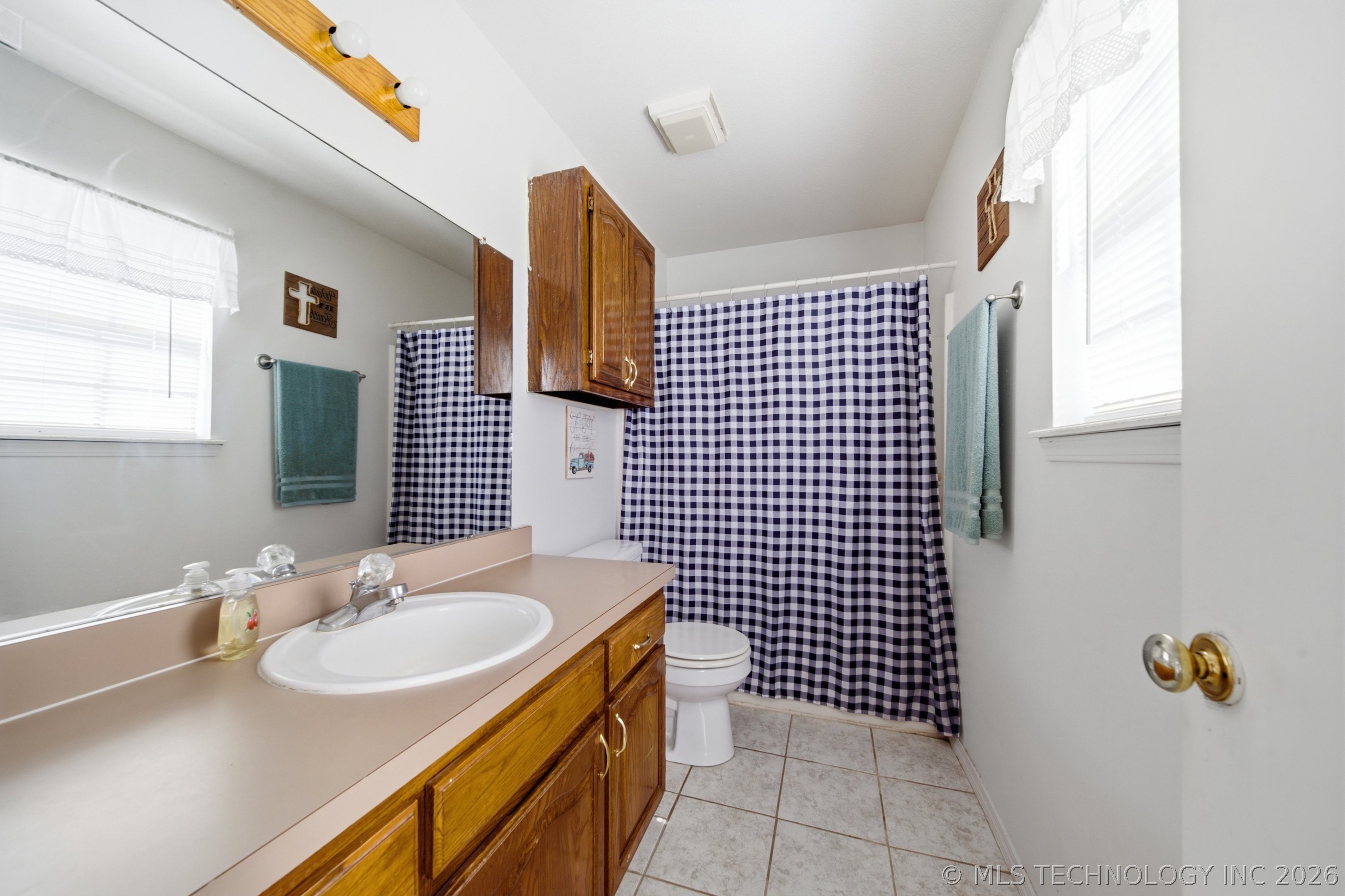 17787 S Santa Fe Street Property Photo 19