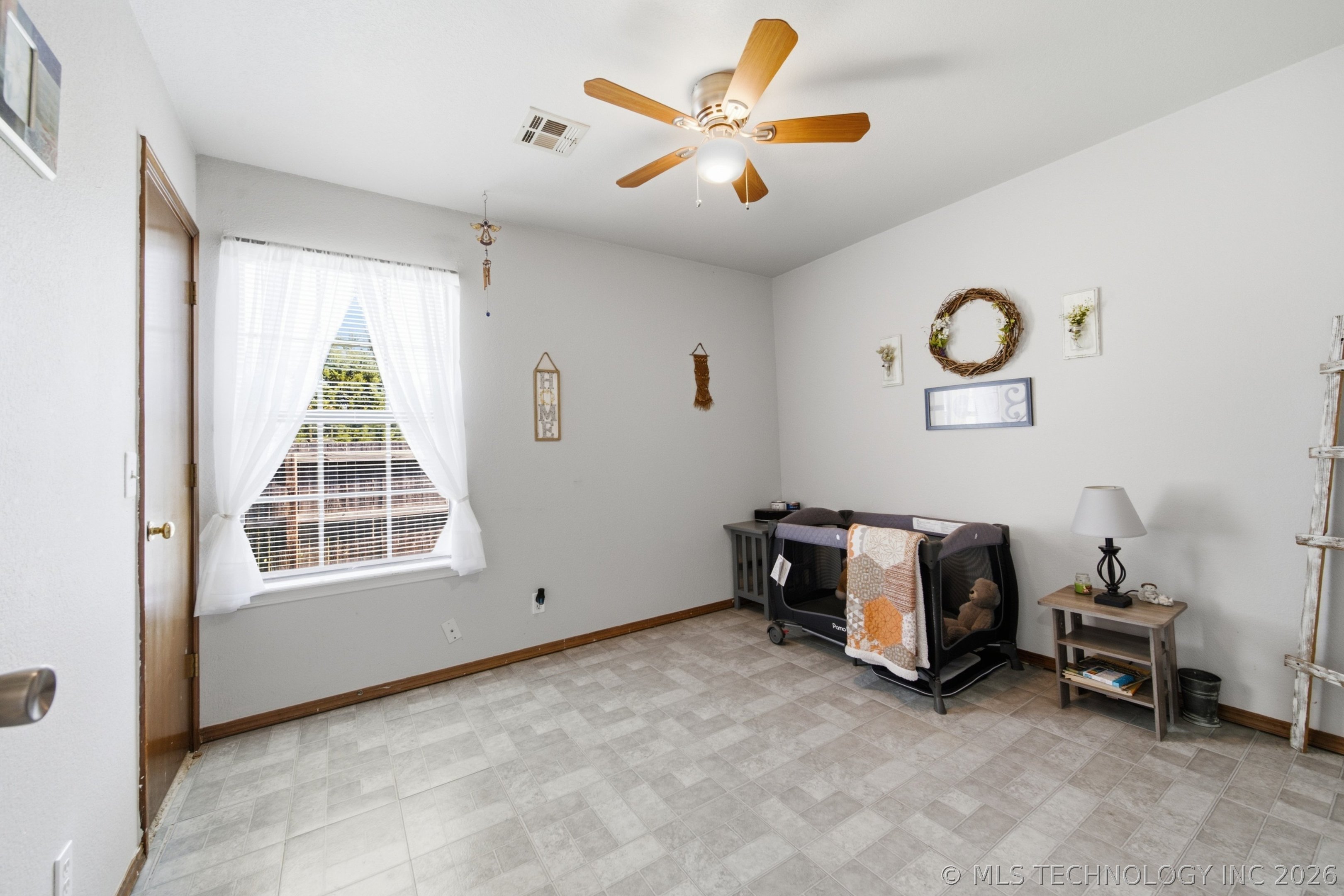 17787 S Santa Fe Street Property Photo 21