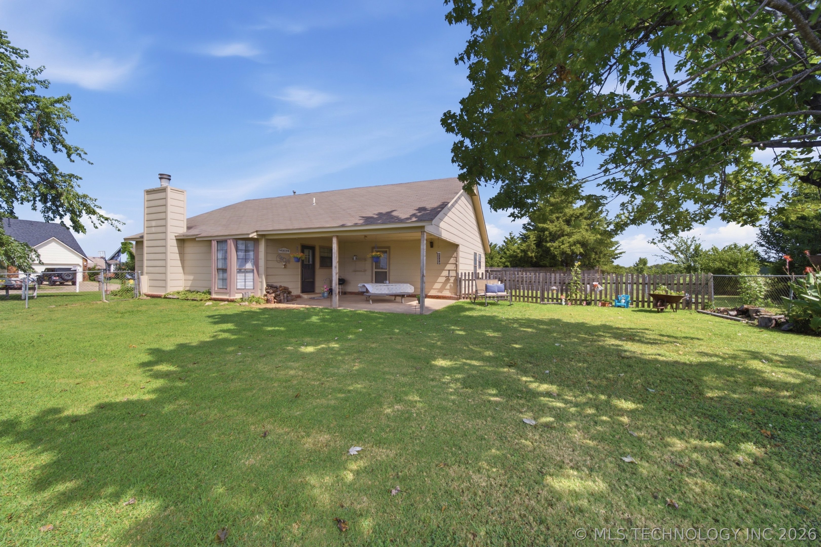 17787 S Santa Fe Street Property Photo 26