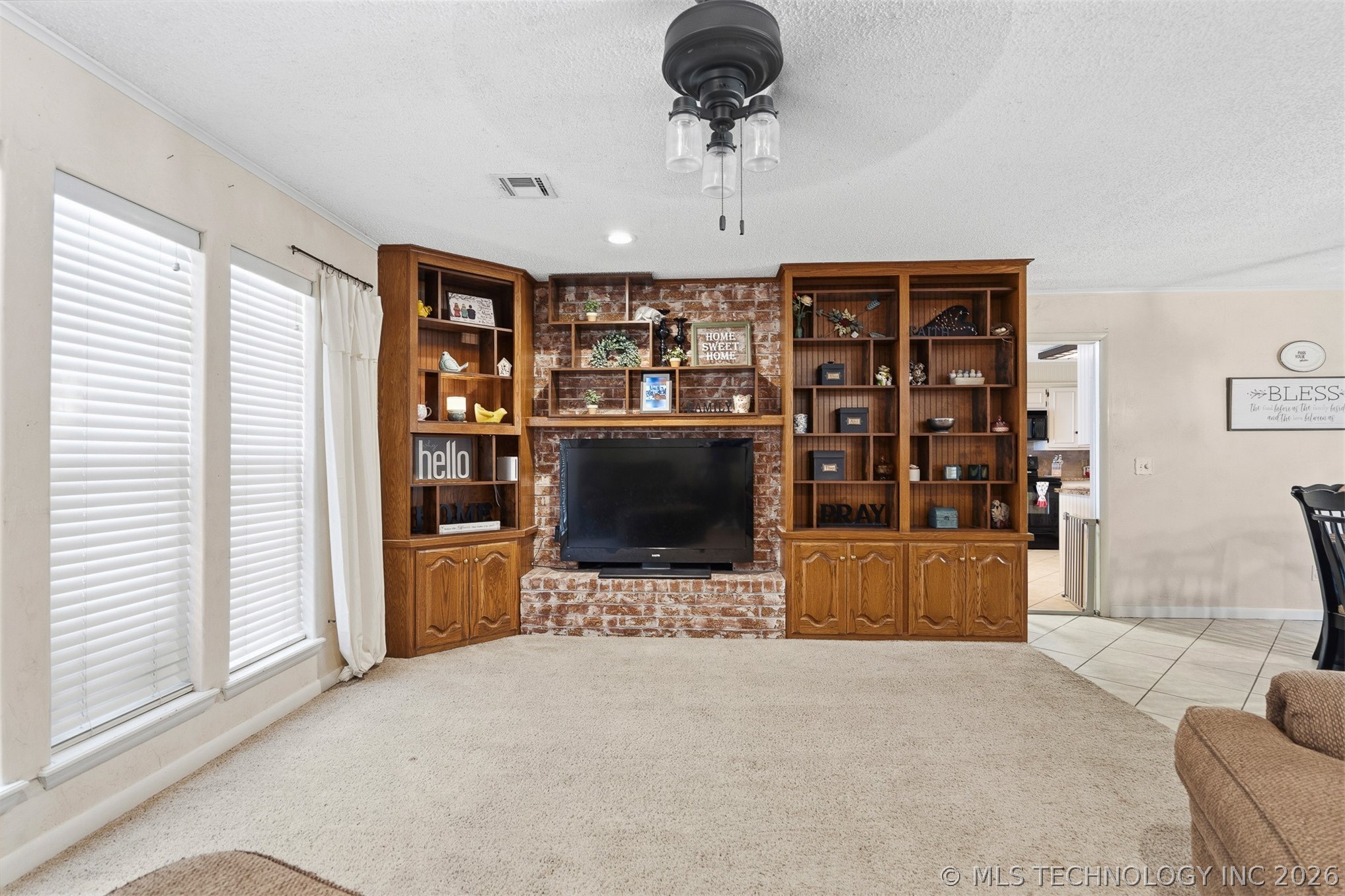 135 Chaparral Street Property Photo 7