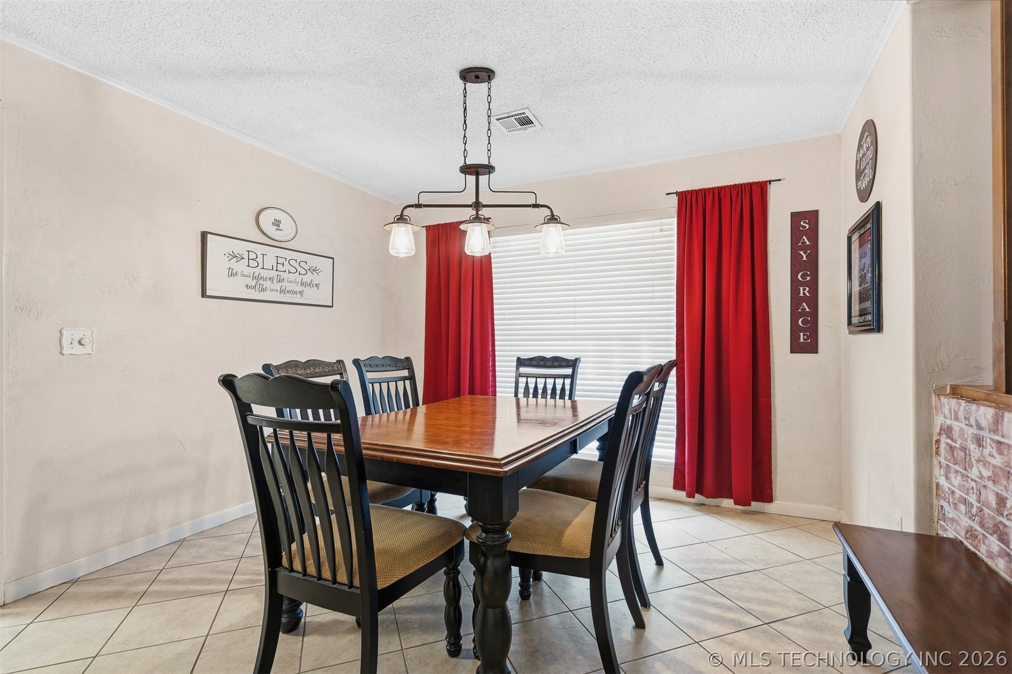 135 Chaparral Street Property Photo 8