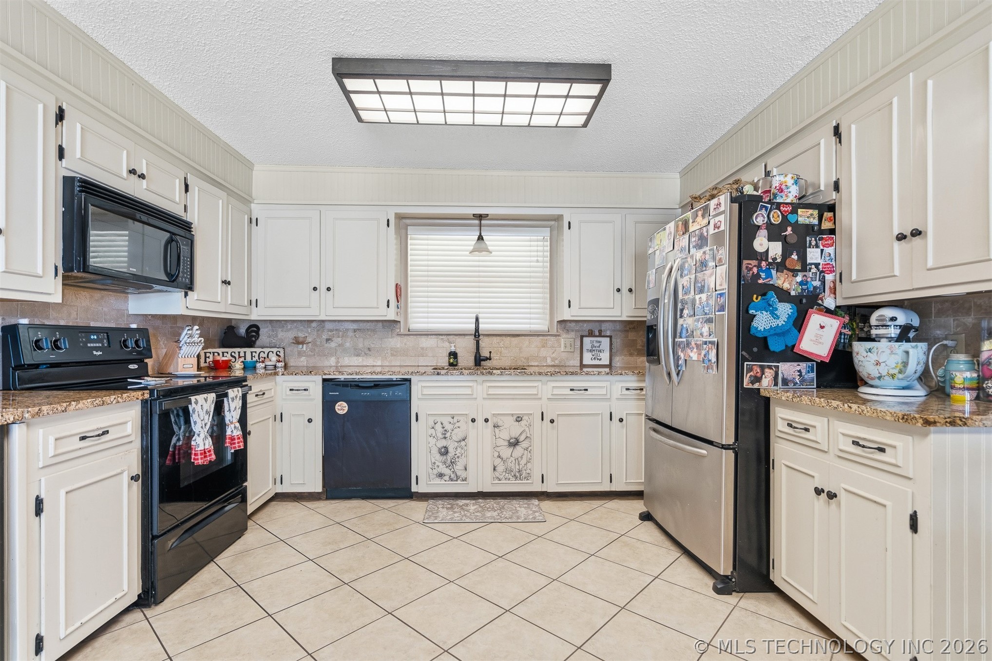 135 Chaparral Street Property Photo 11