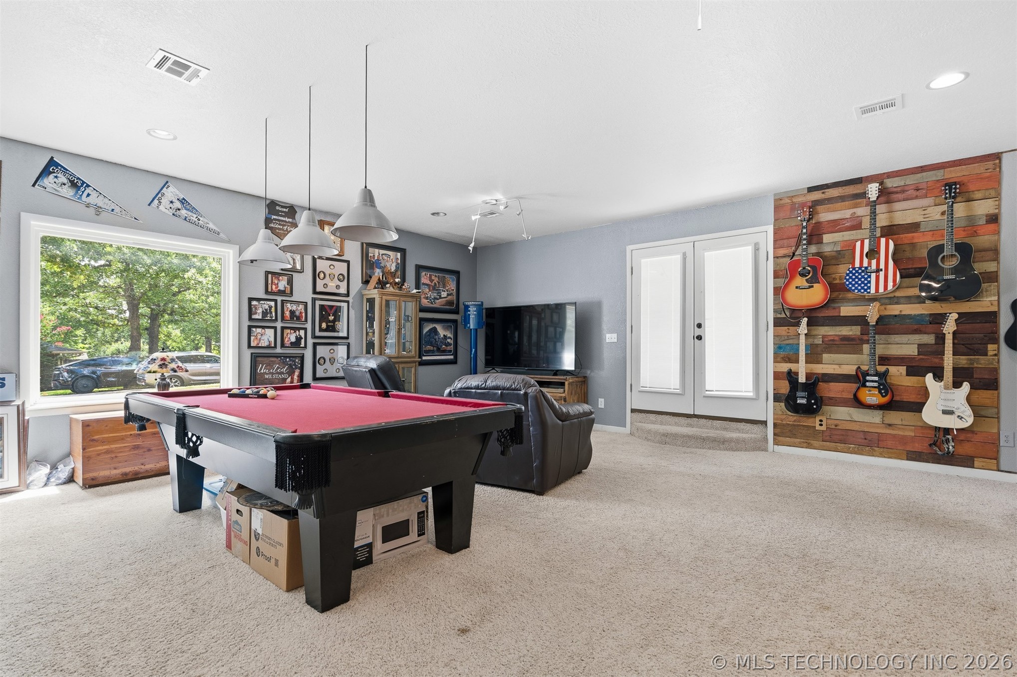 135 Chaparral Street Property Photo 15