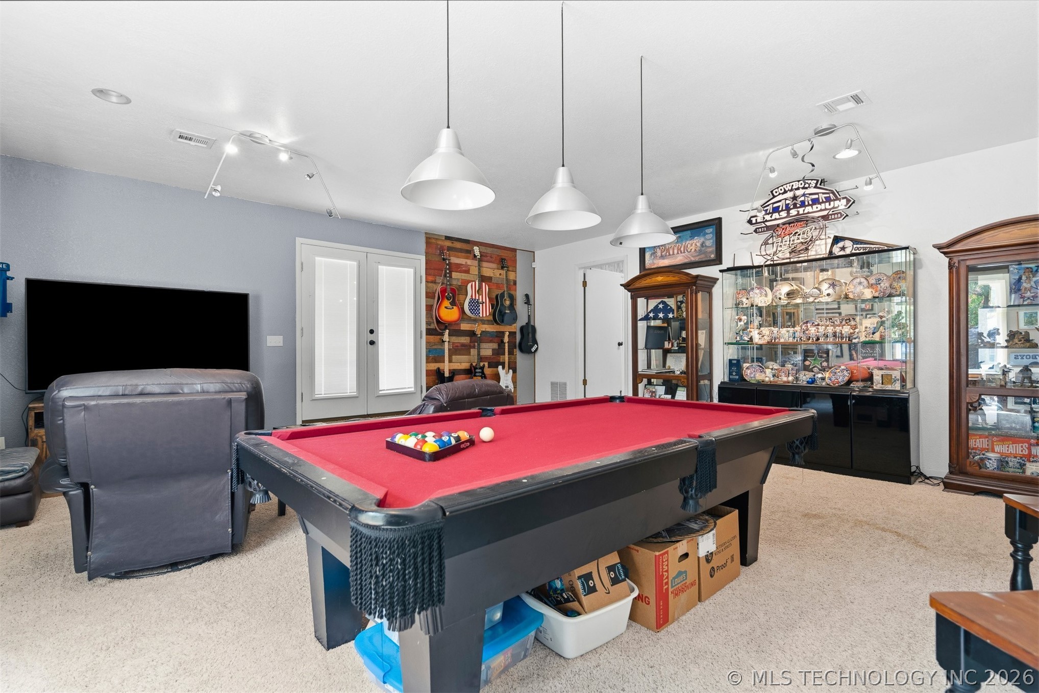 135 Chaparral Street Property Photo 16