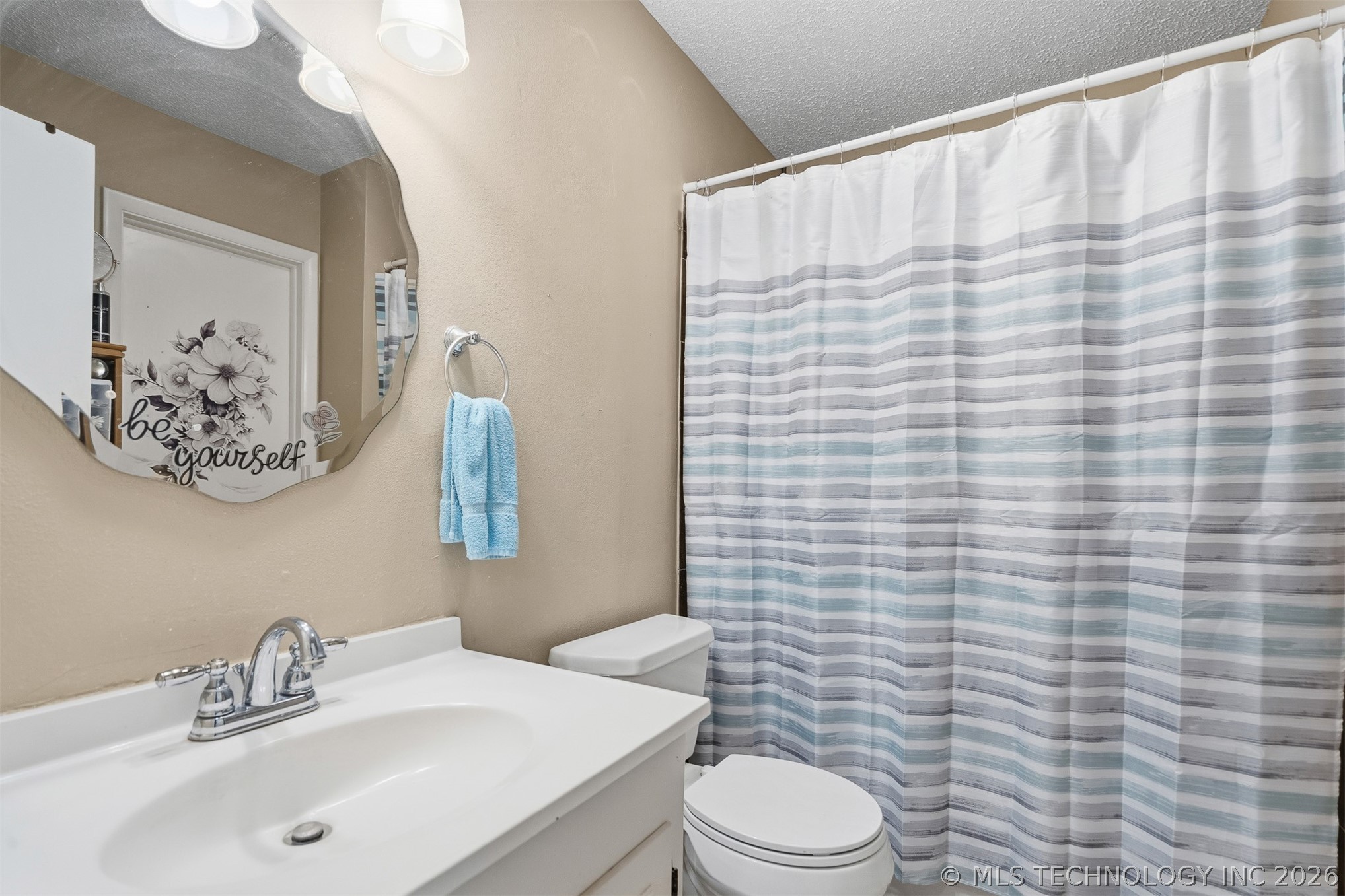 135 Chaparral Street Property Photo 28