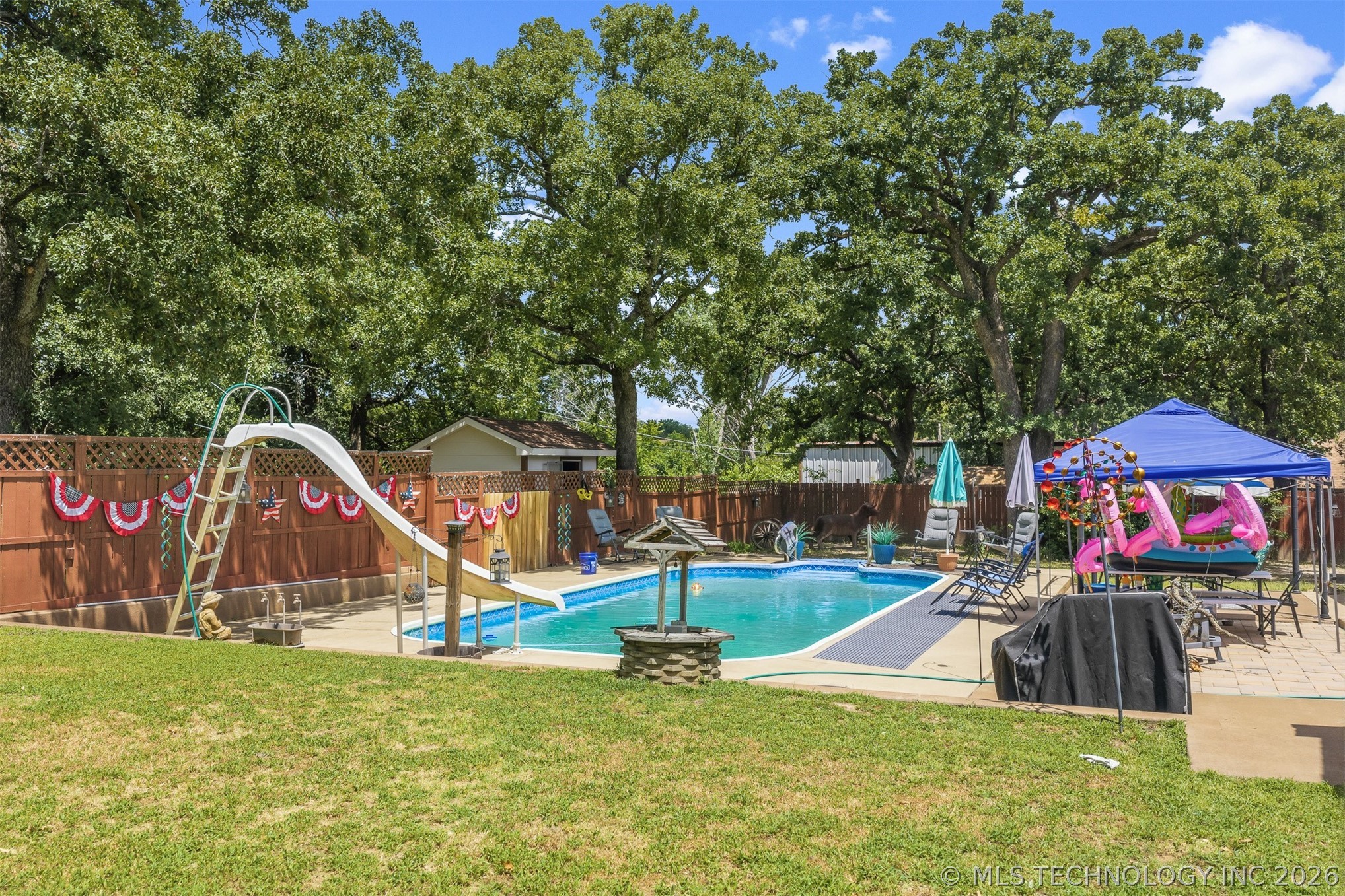 135 Chaparral Street Property Photo 33