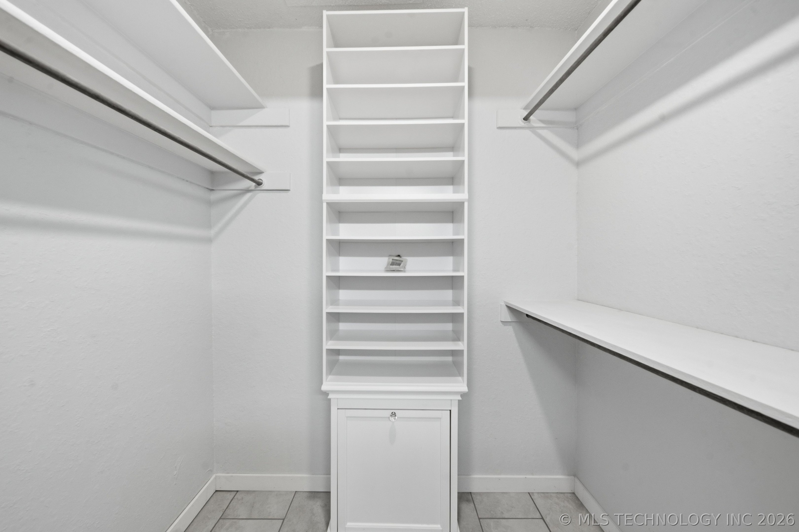 503 W 33rd Street Property Photo 26