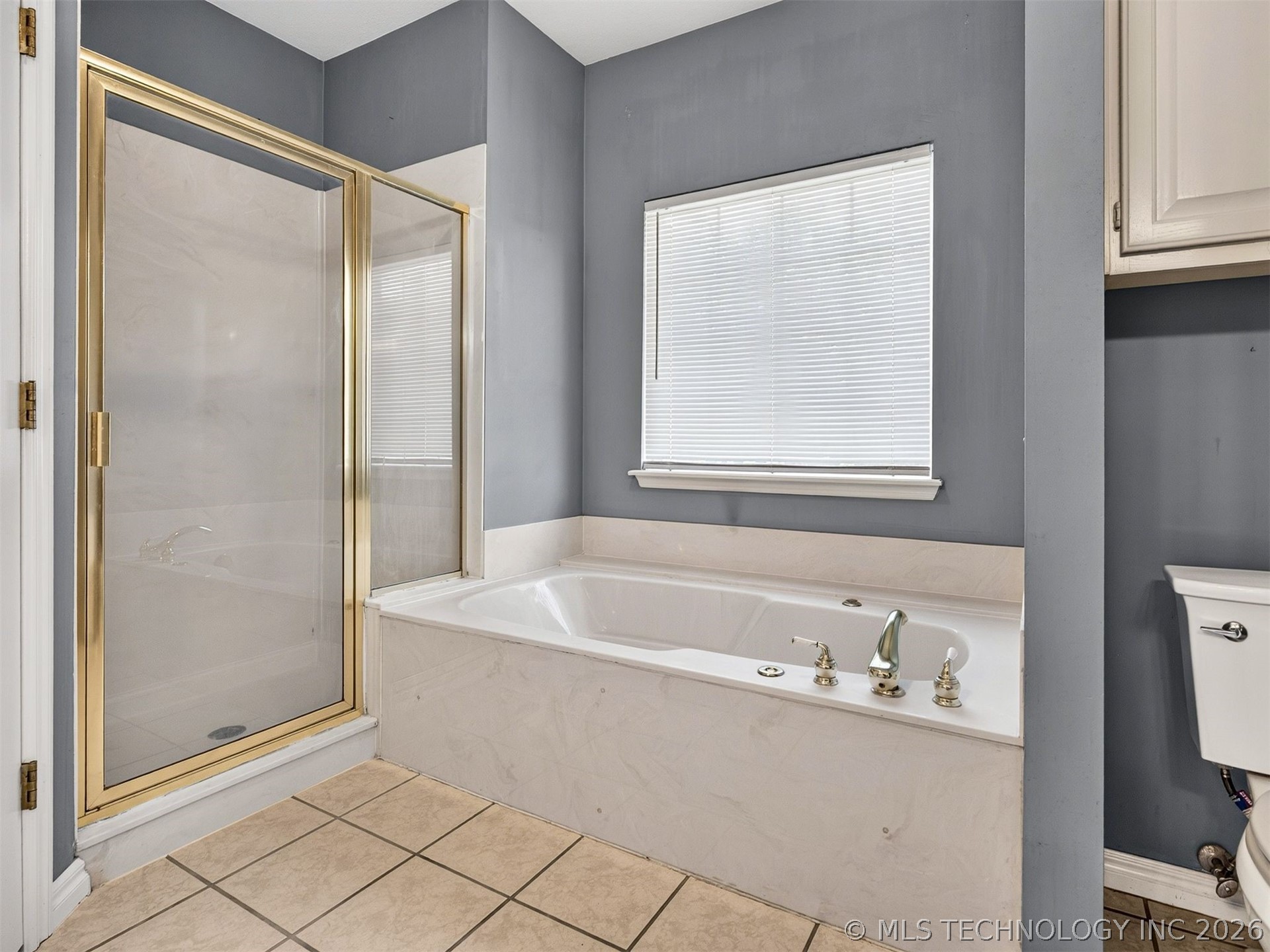 13017 E 93rd Court North Property Photo 32