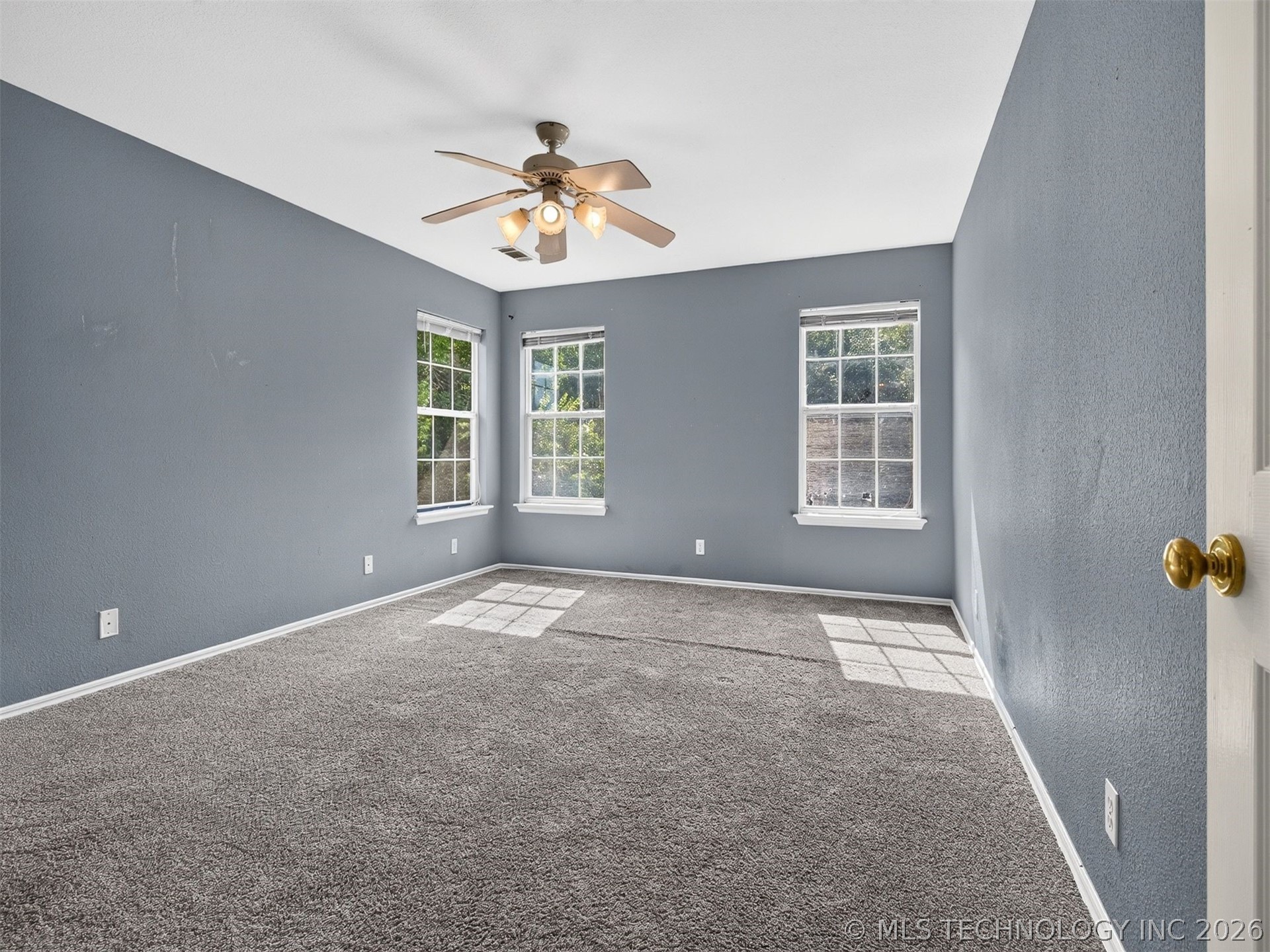 13017 E 93rd Court North Property Photo 41