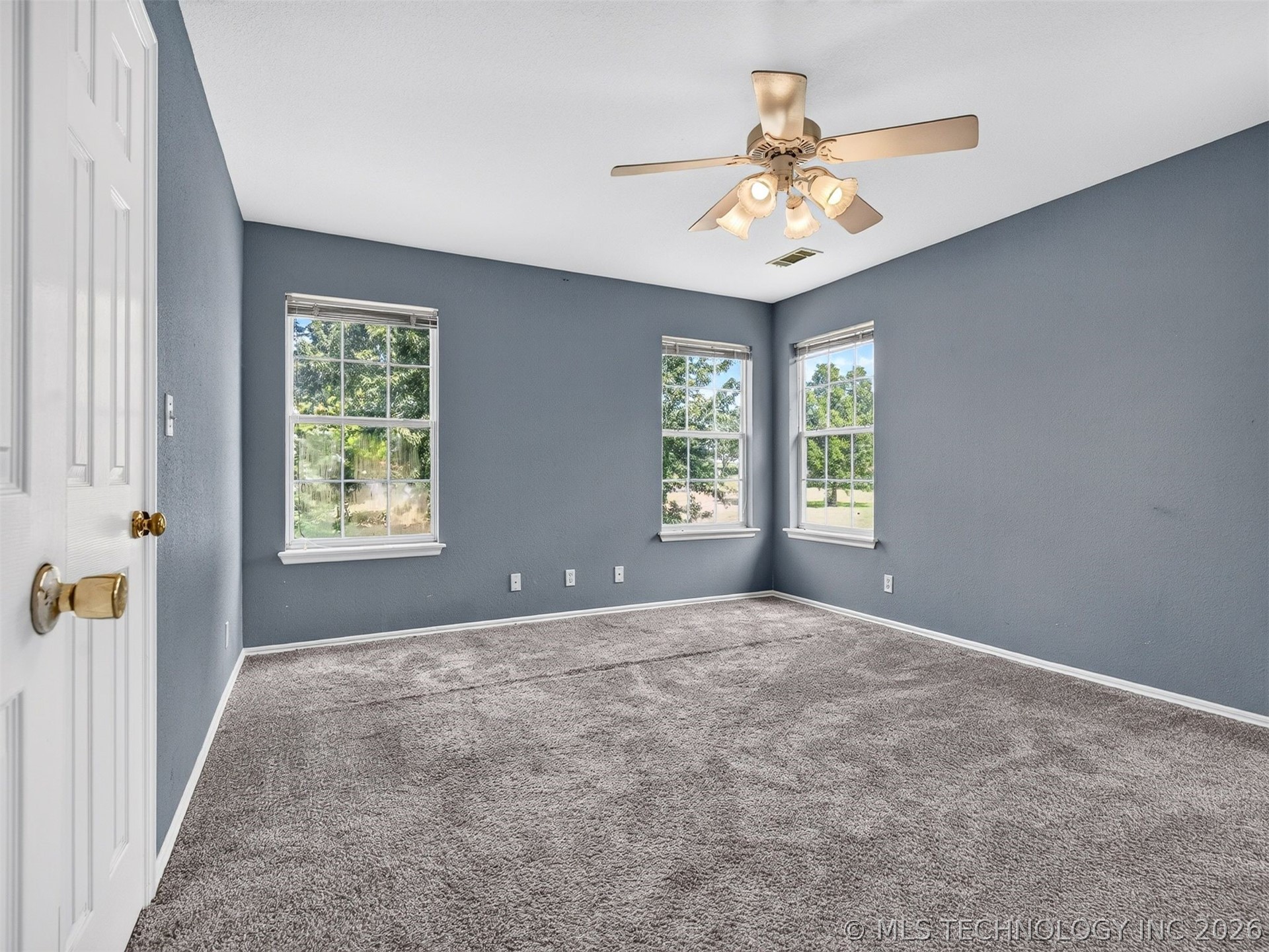 13017 E 93rd Court North Property Photo 43