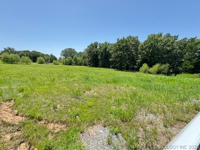 1938 N Main Property Photo 2