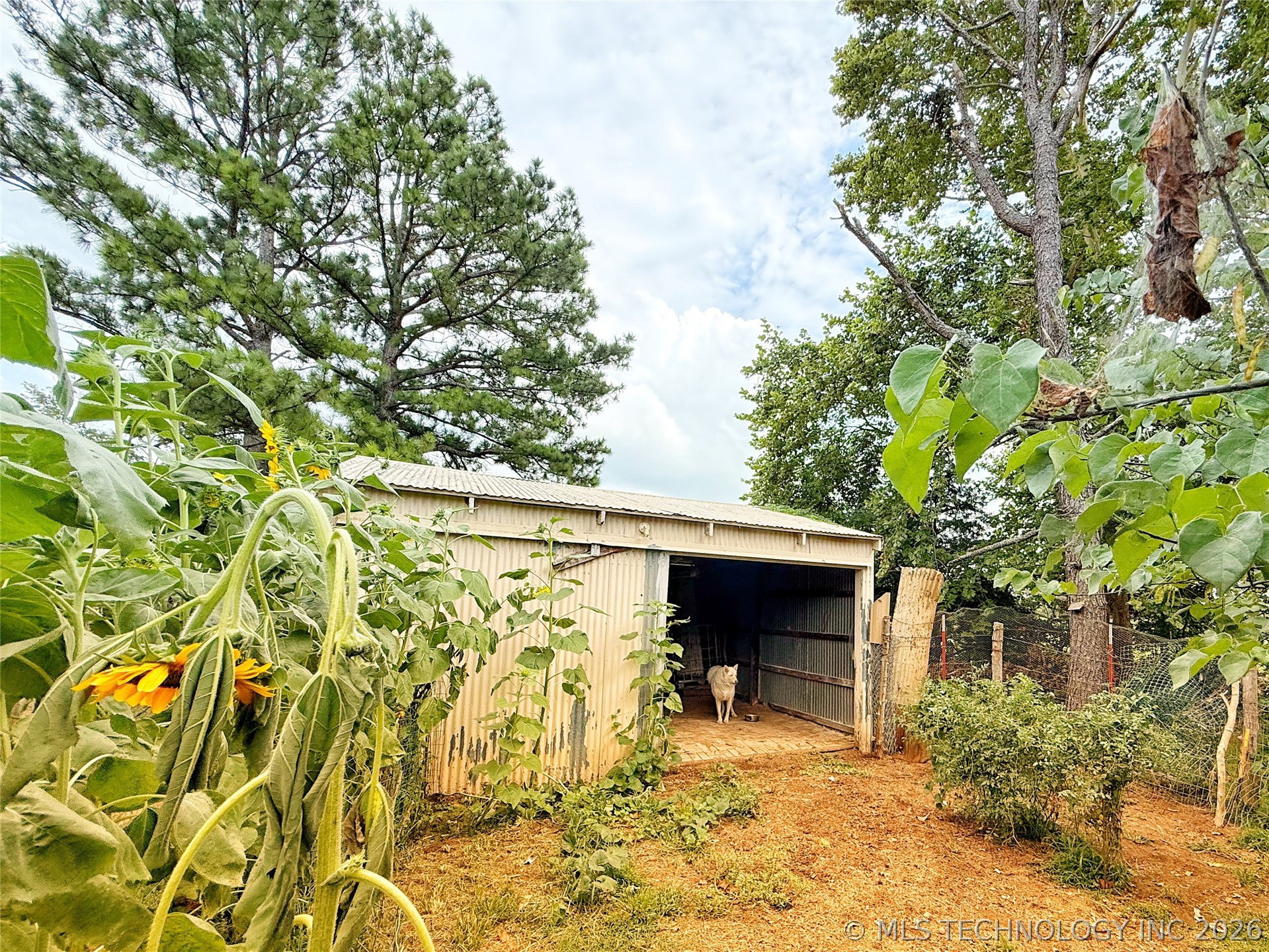 3512 N 3693p Property Photo 10
