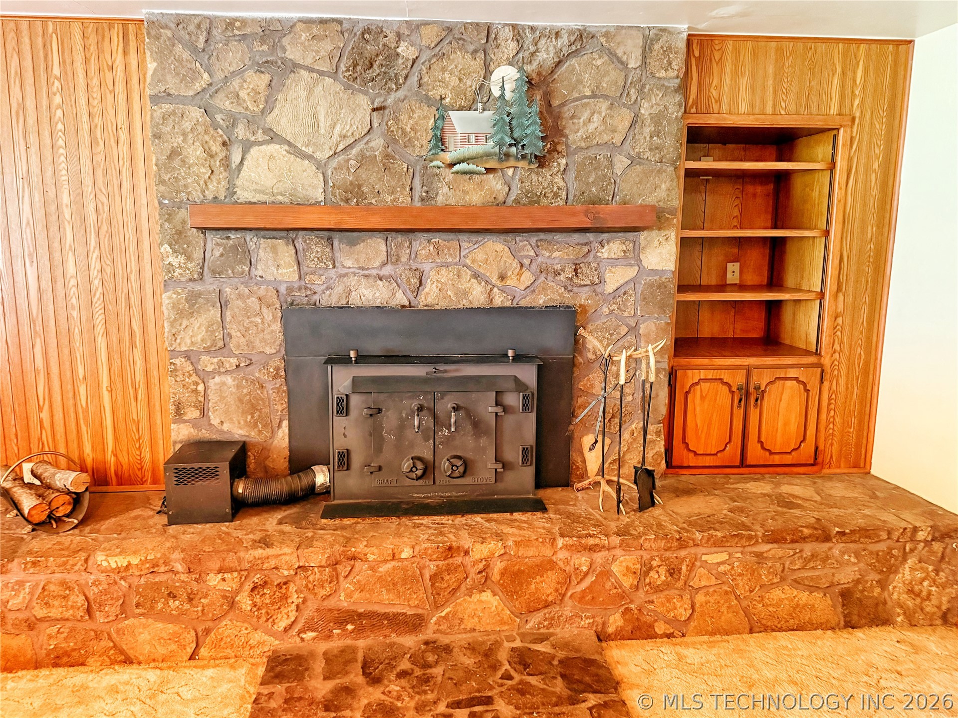 3512 N 3693p Property Photo 16