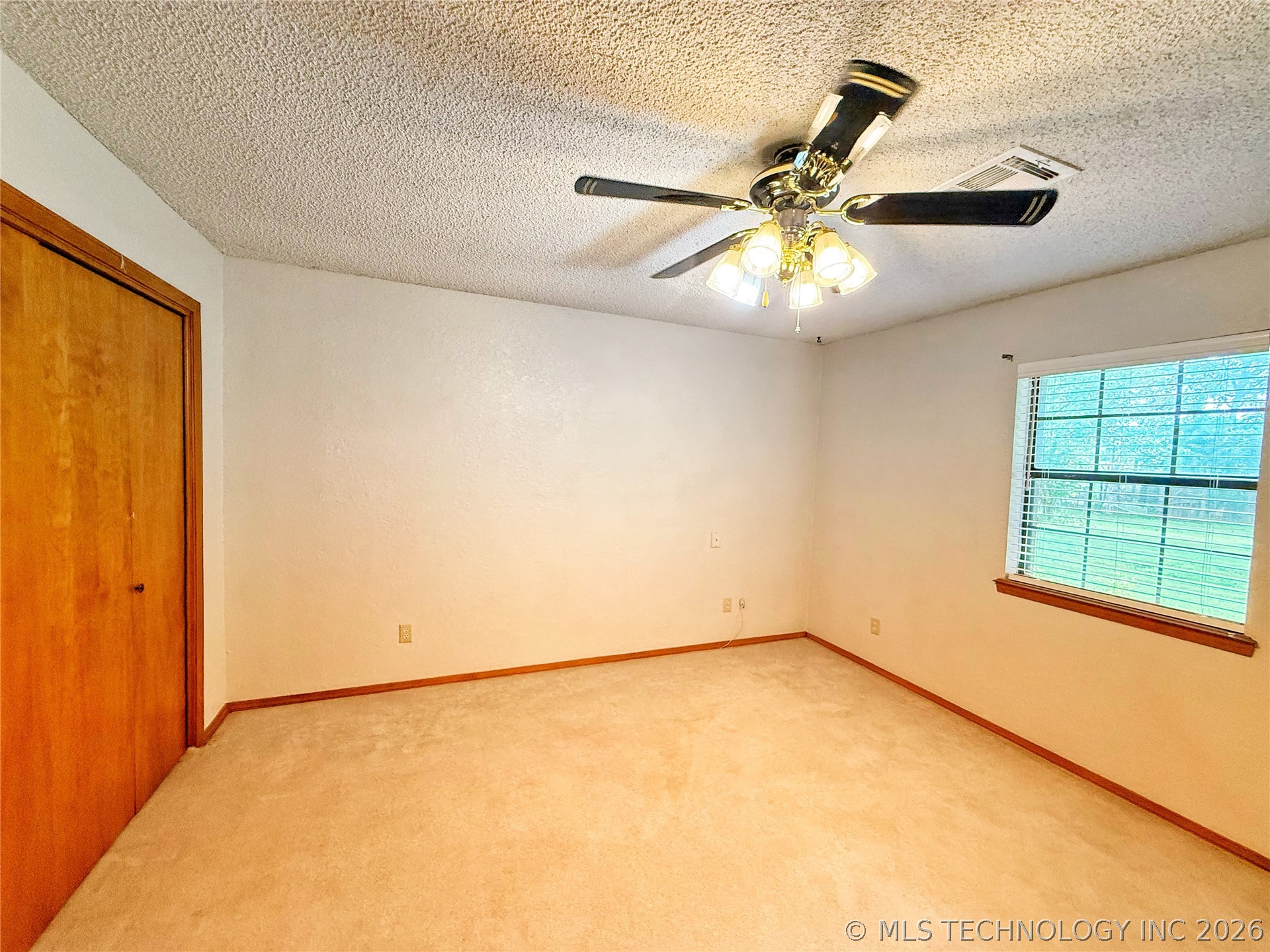 3512 N 3693p Property Photo 21
