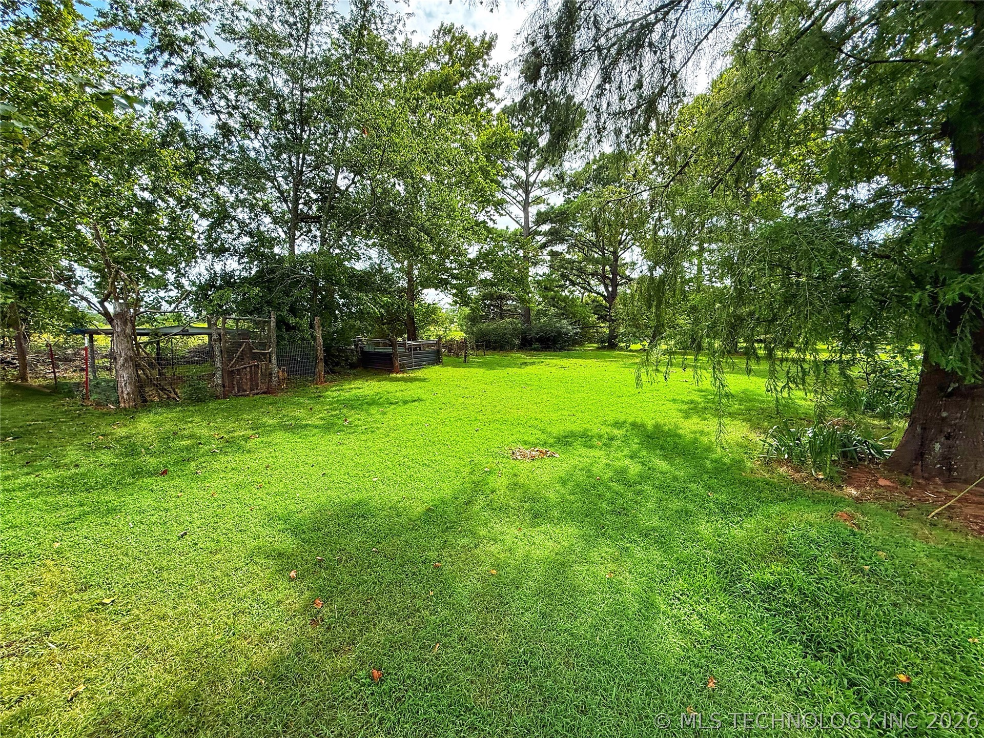 3512 N 3693p Property Photo 33