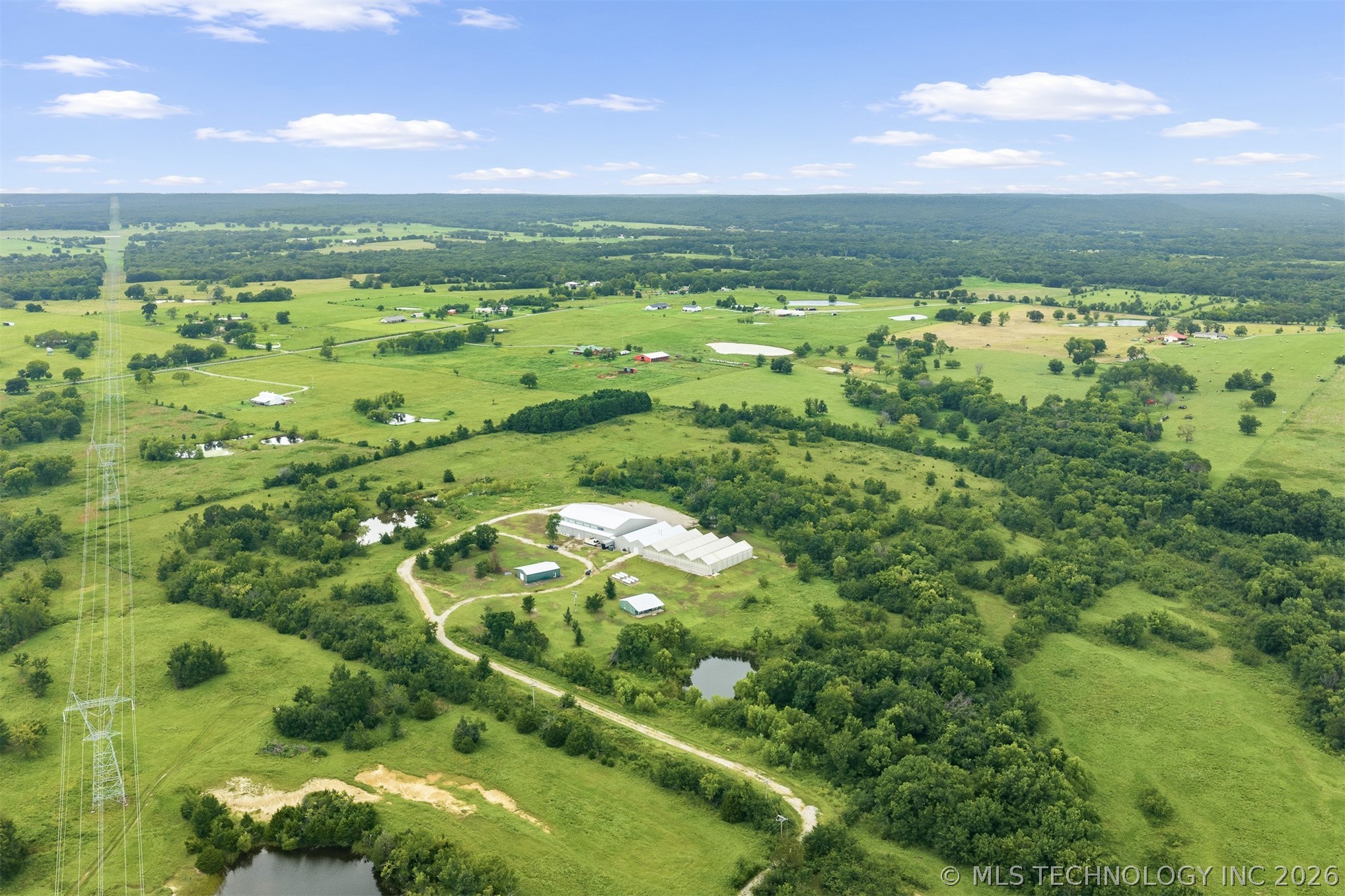 2626580 Property Photo 2