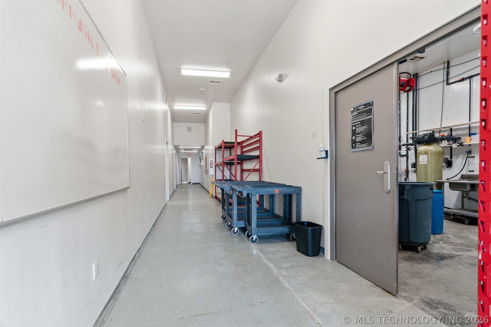 2626580 Property Photo 4