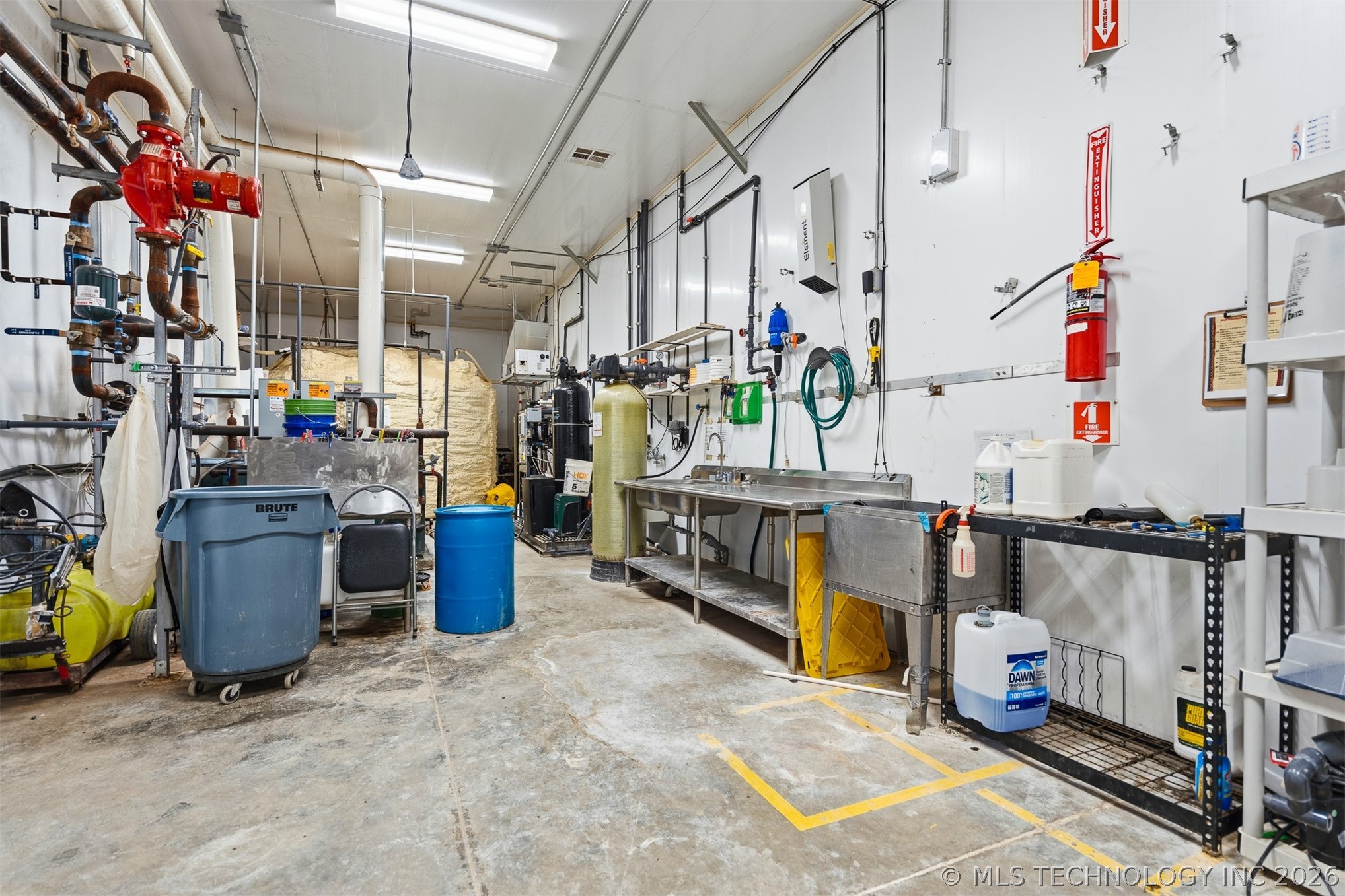 2626580 Property Photo 5