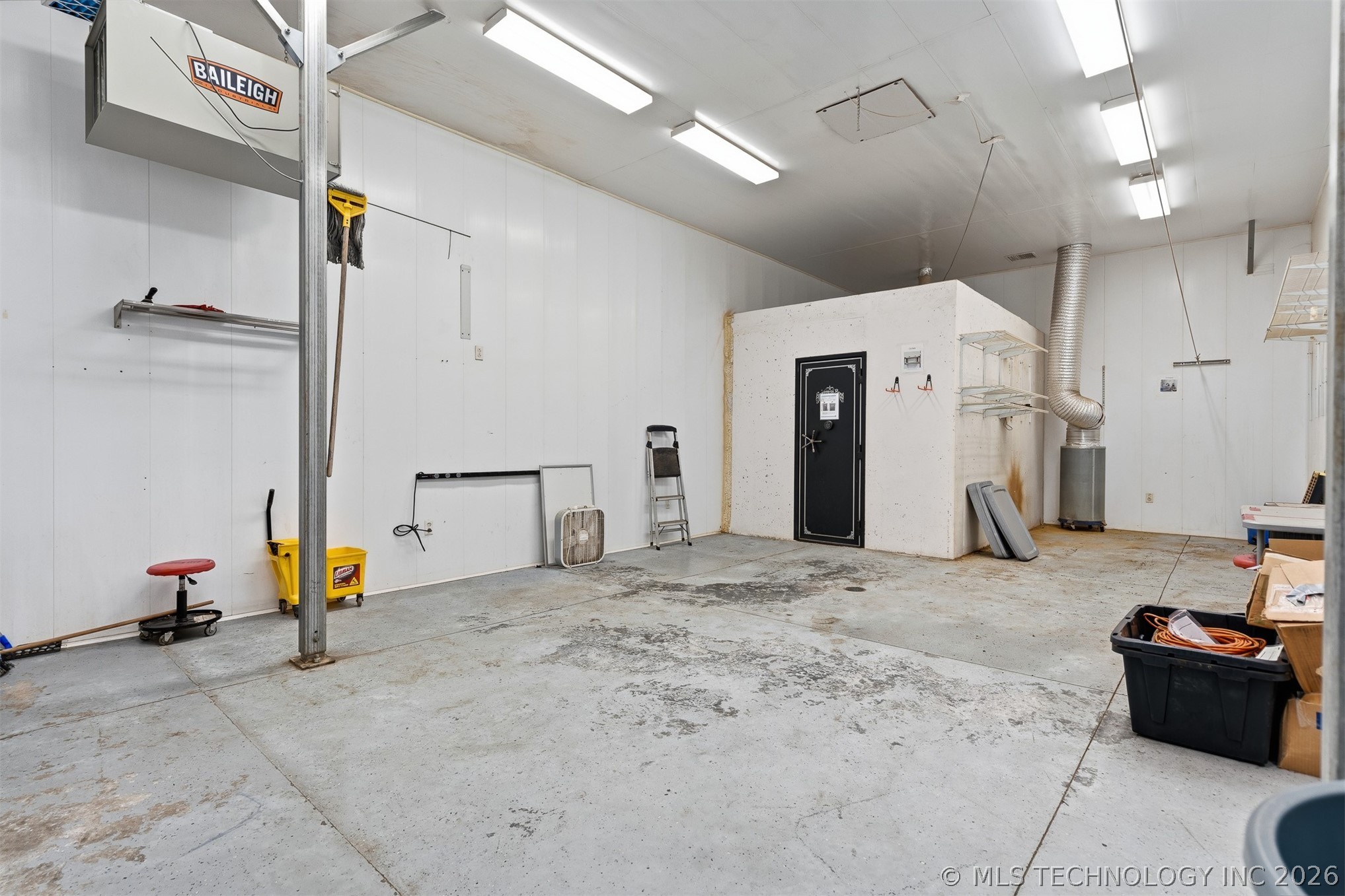 2626580 Property Photo 7