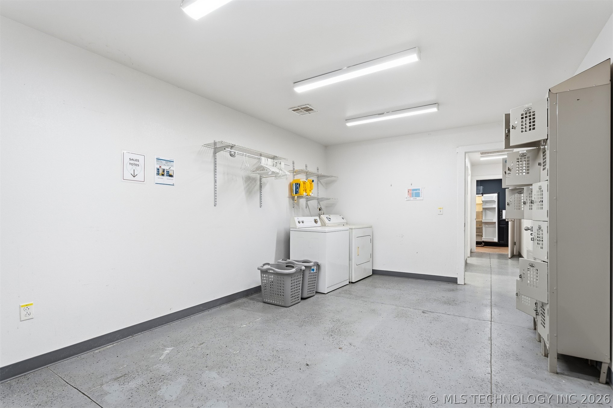 2626580 Property Photo 15