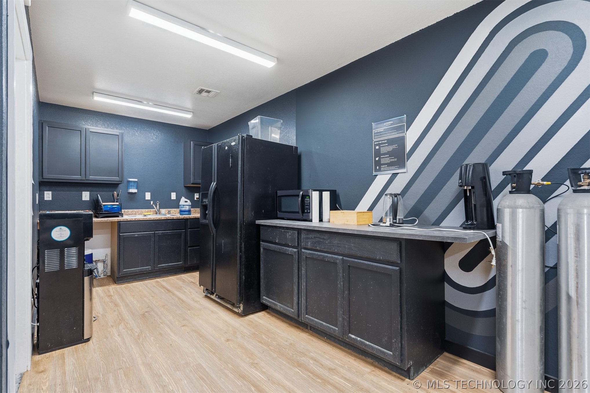 2626580 Property Photo 20