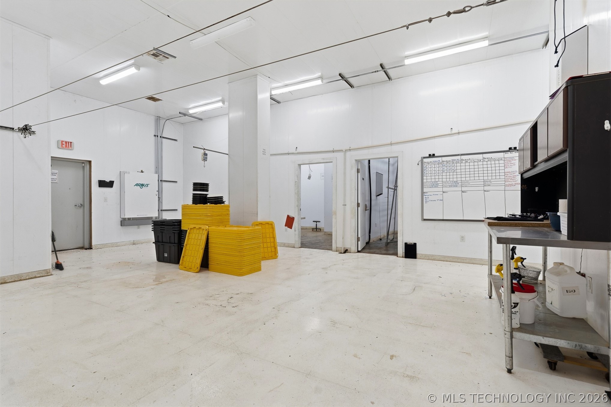 2626580 Property Photo 31