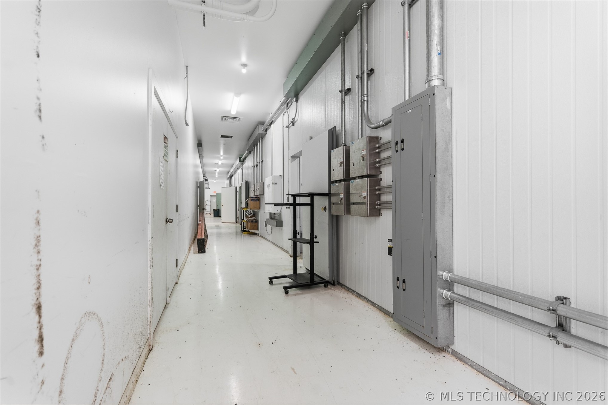 2626580 Property Photo 37