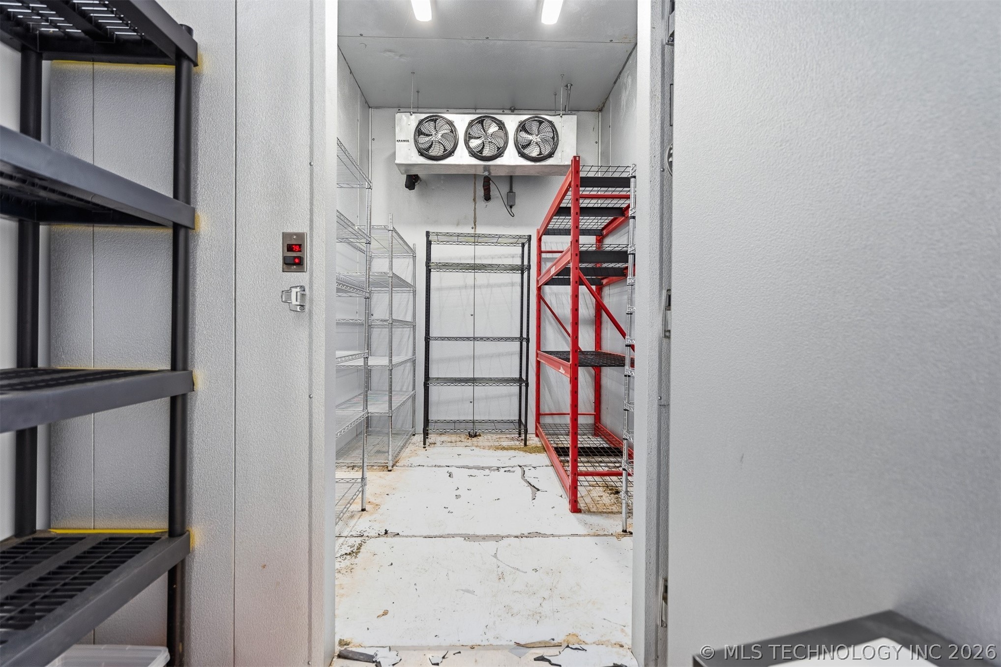 2626580 Property Photo 49