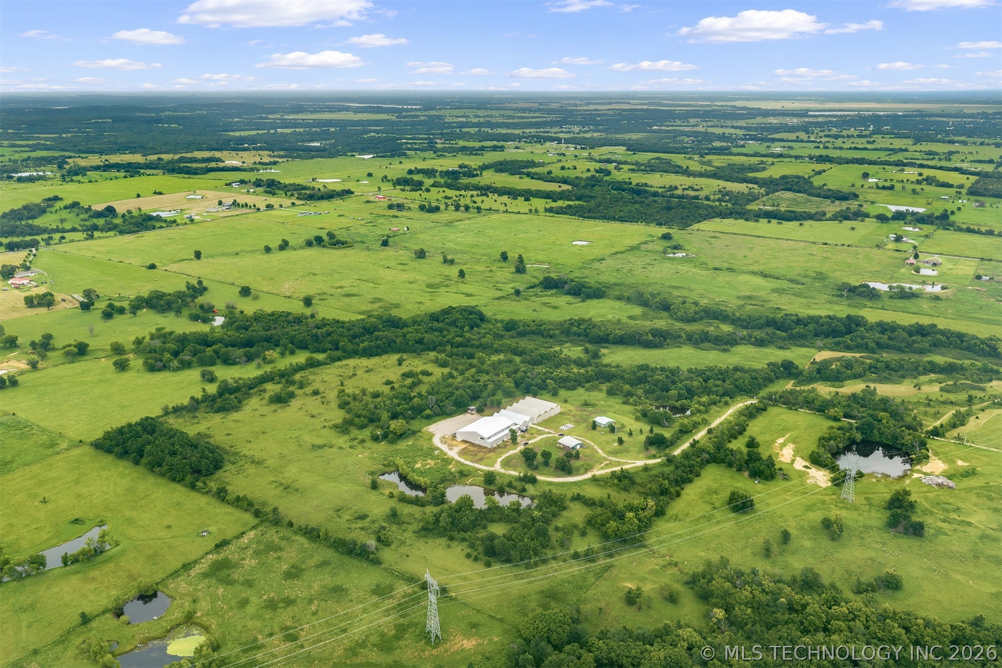 2626580 Property Photo 93