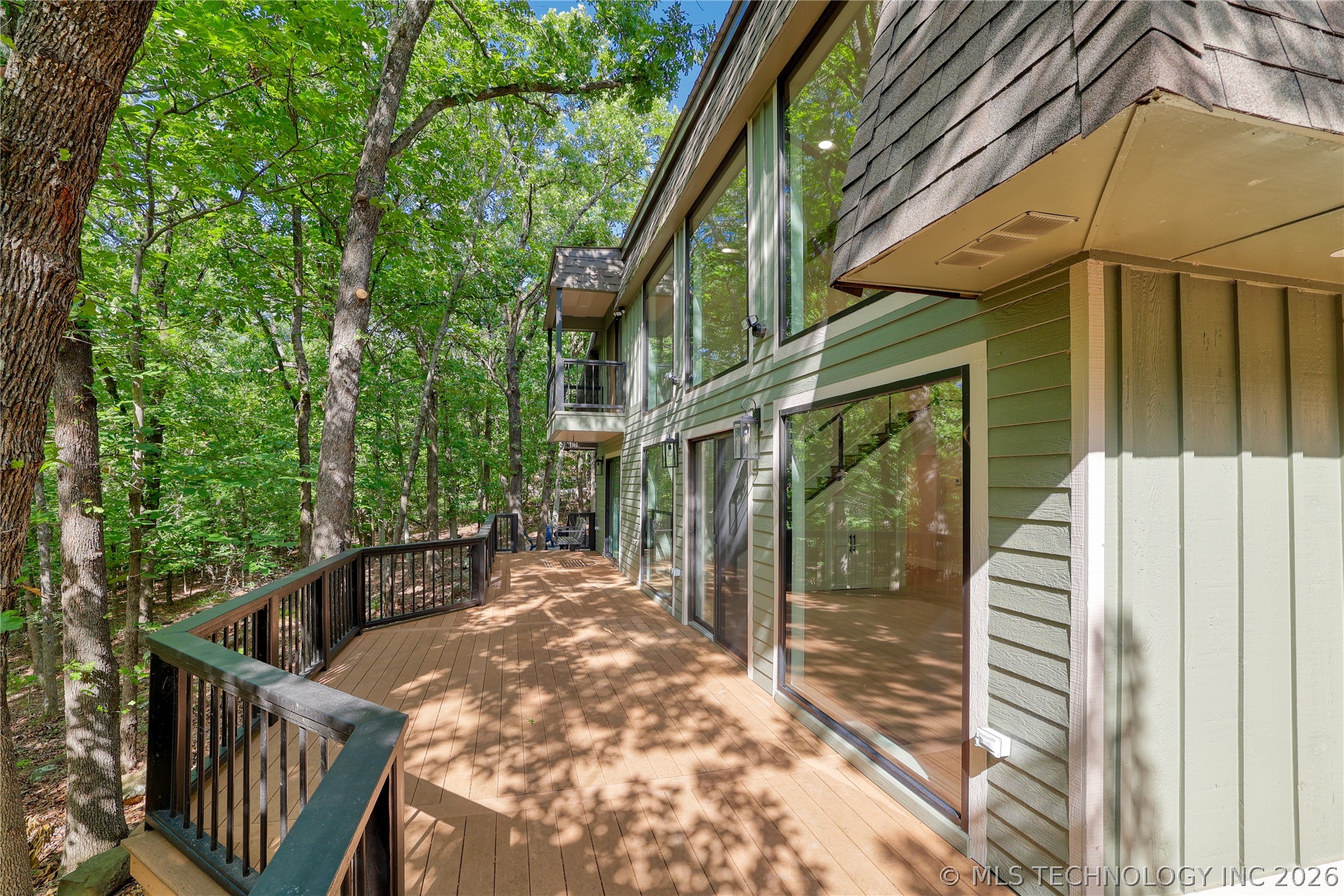 1296 Robin Hood Property Photo 10