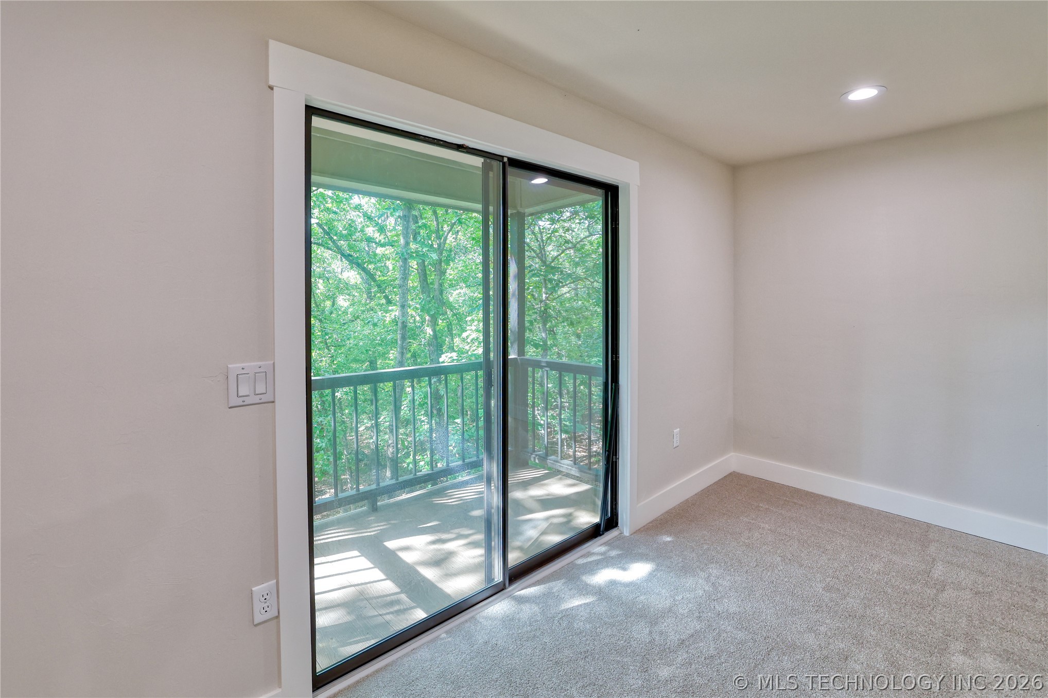 1296 Robin Hood Property Photo 19