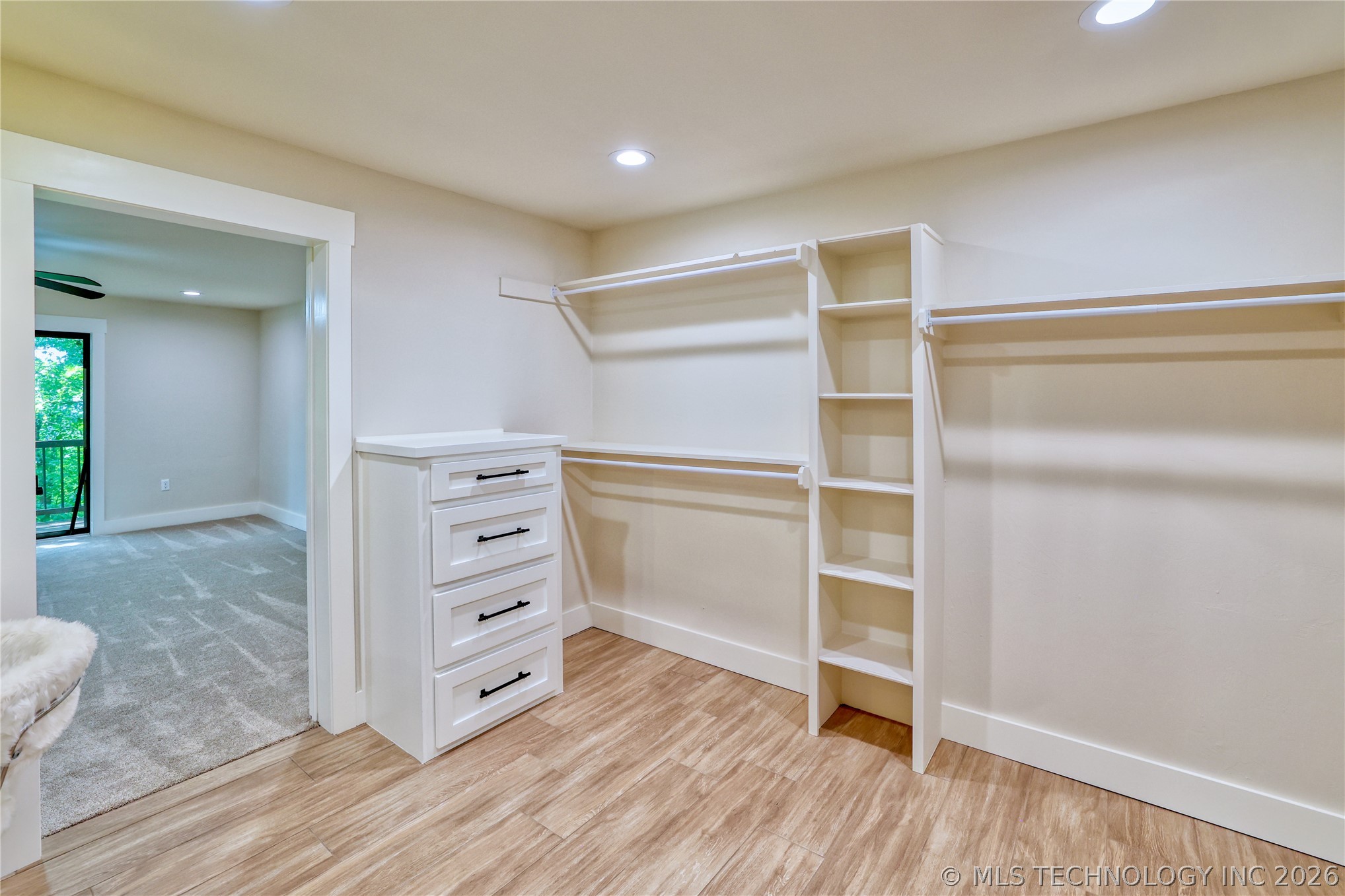1296 Robin Hood Property Photo 25