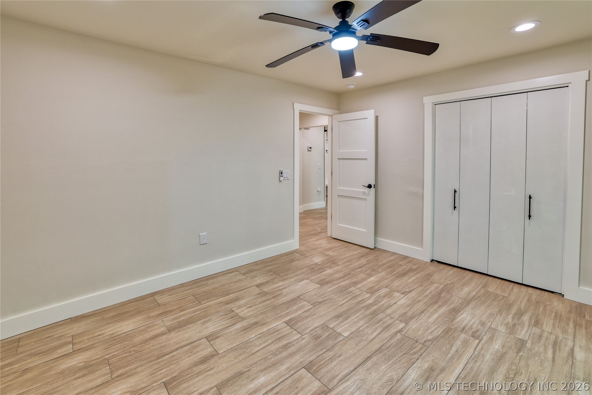 1296 Robin Hood Property Photo 31
