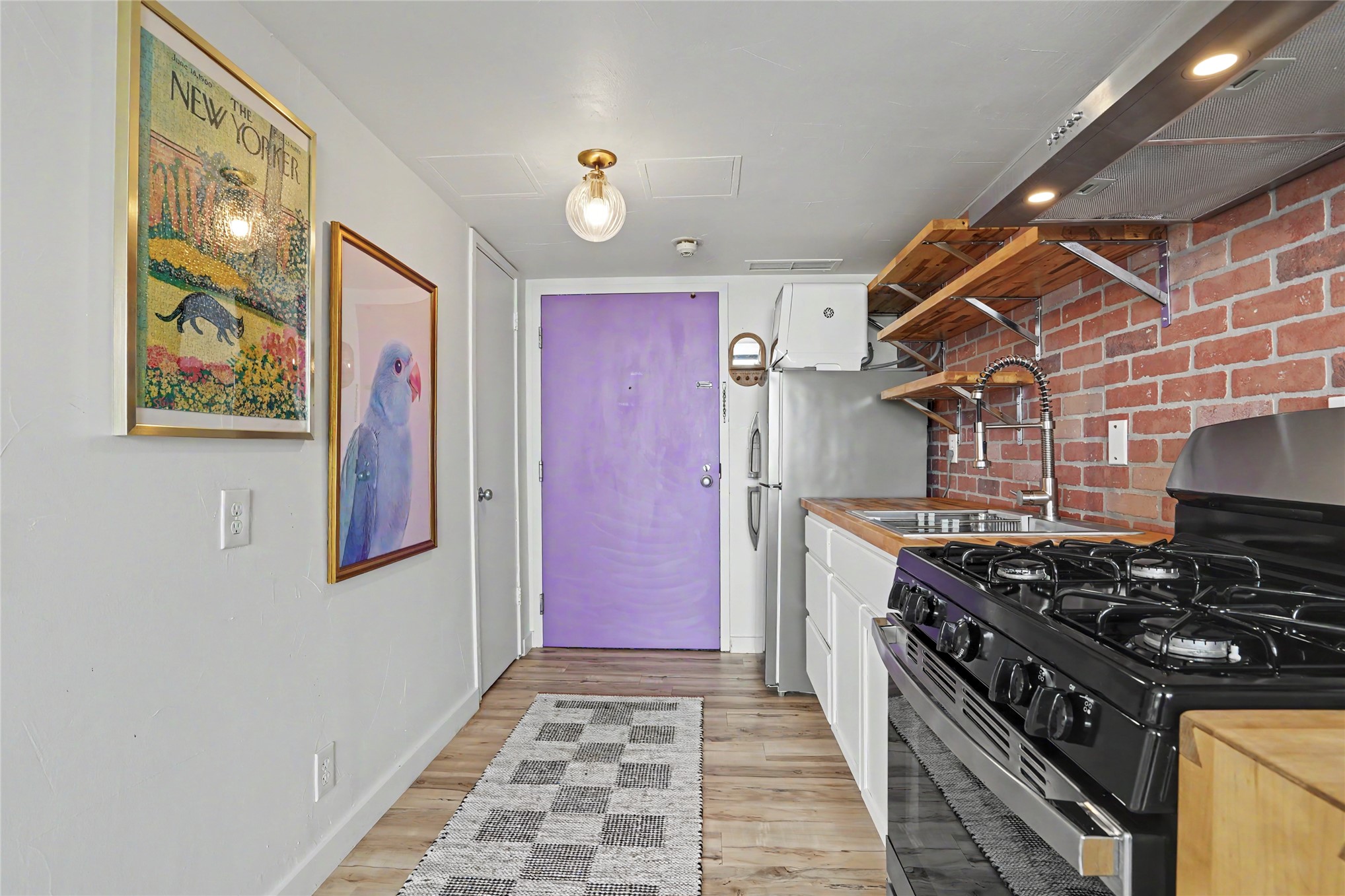 450 W 7th Street 1310 Property Photo 11
