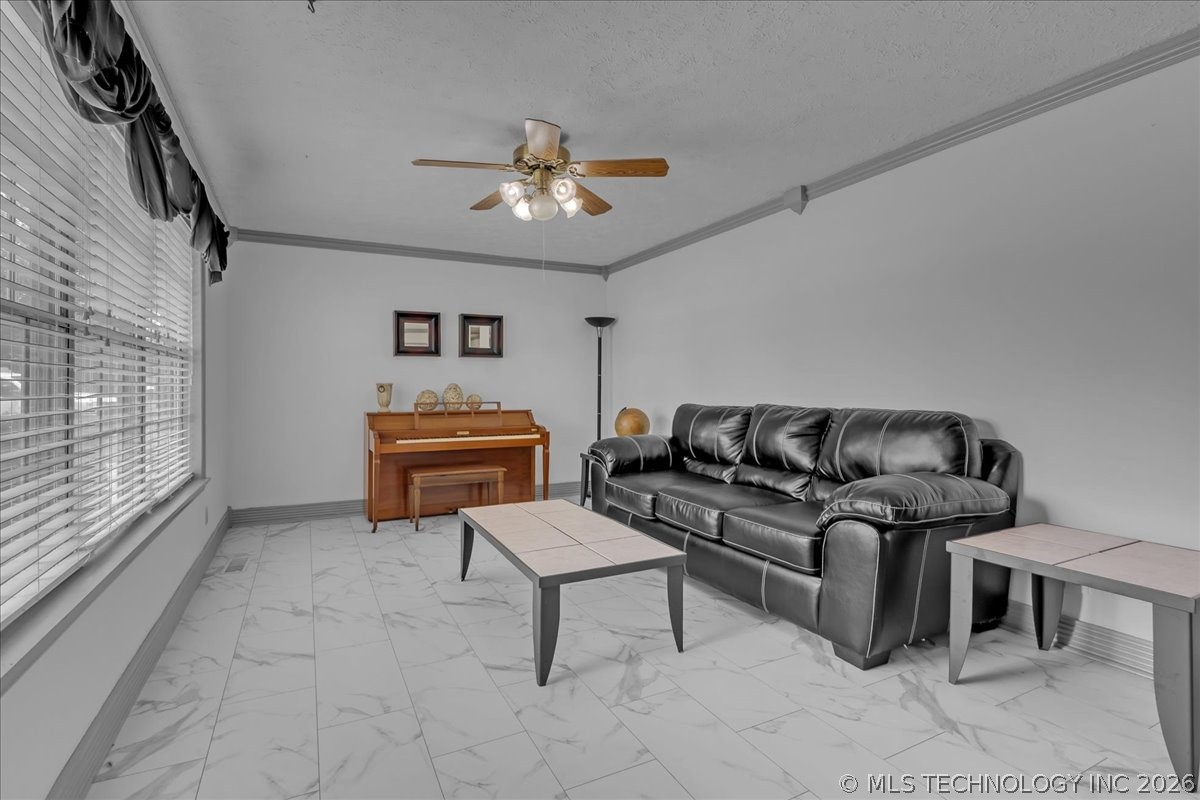 340 Se 15th Street Property Photo 7