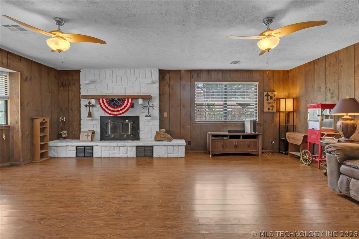 340 Se 15th Street Property Photo 19