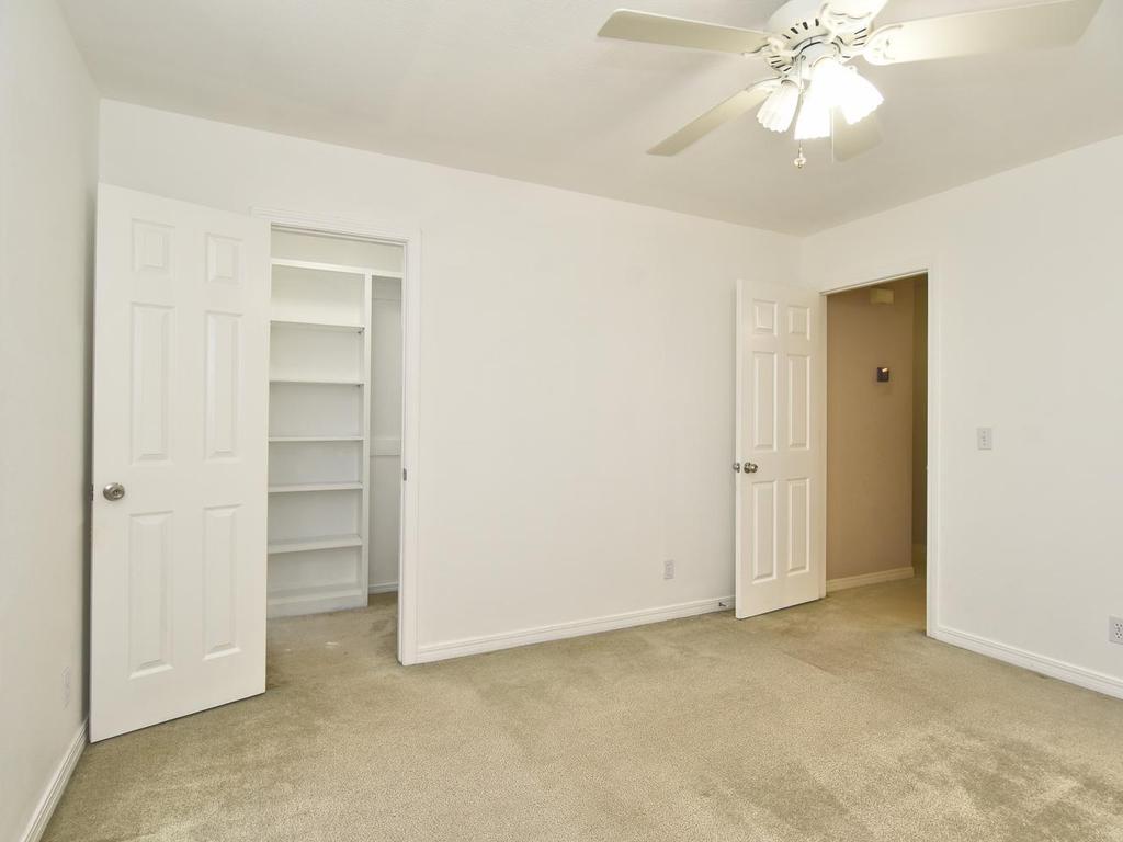 5117 E 77th Street Property Photo 34