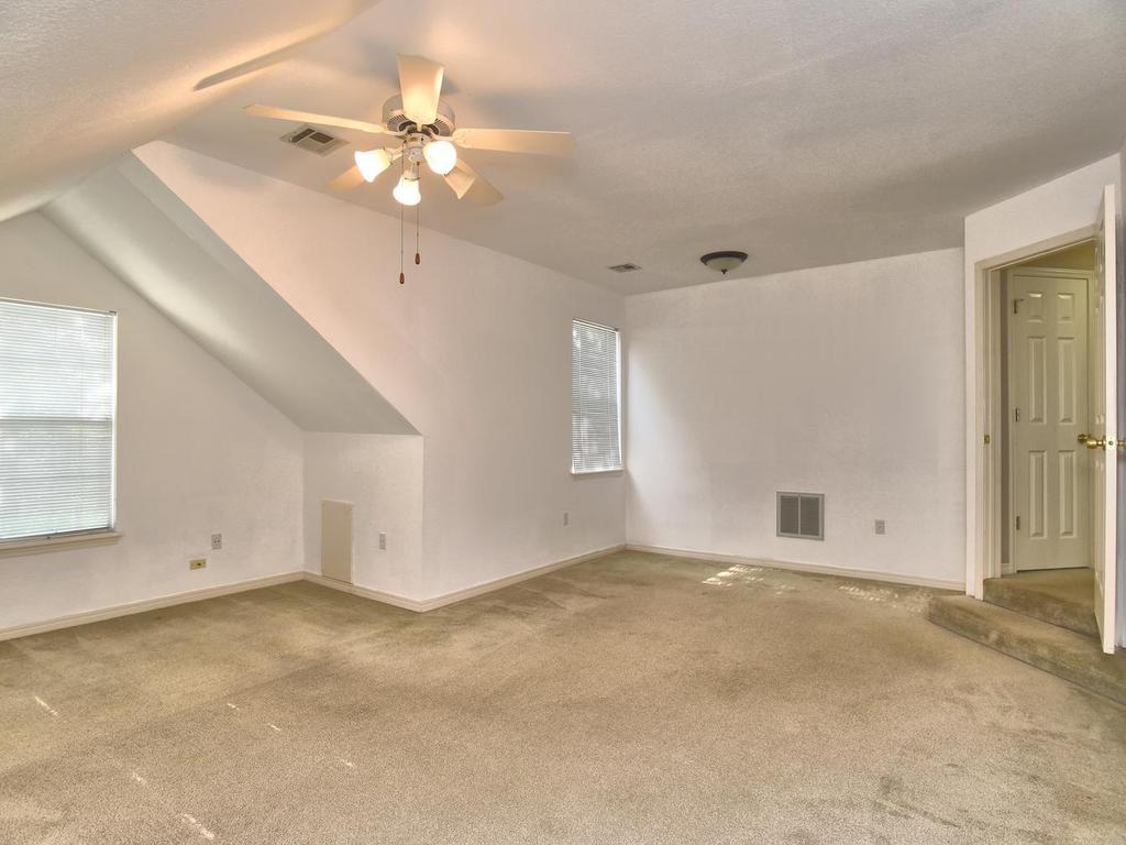 5117 E 77th Street Property Photo 37