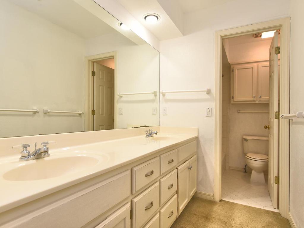 5117 E 77th Street Property Photo 38