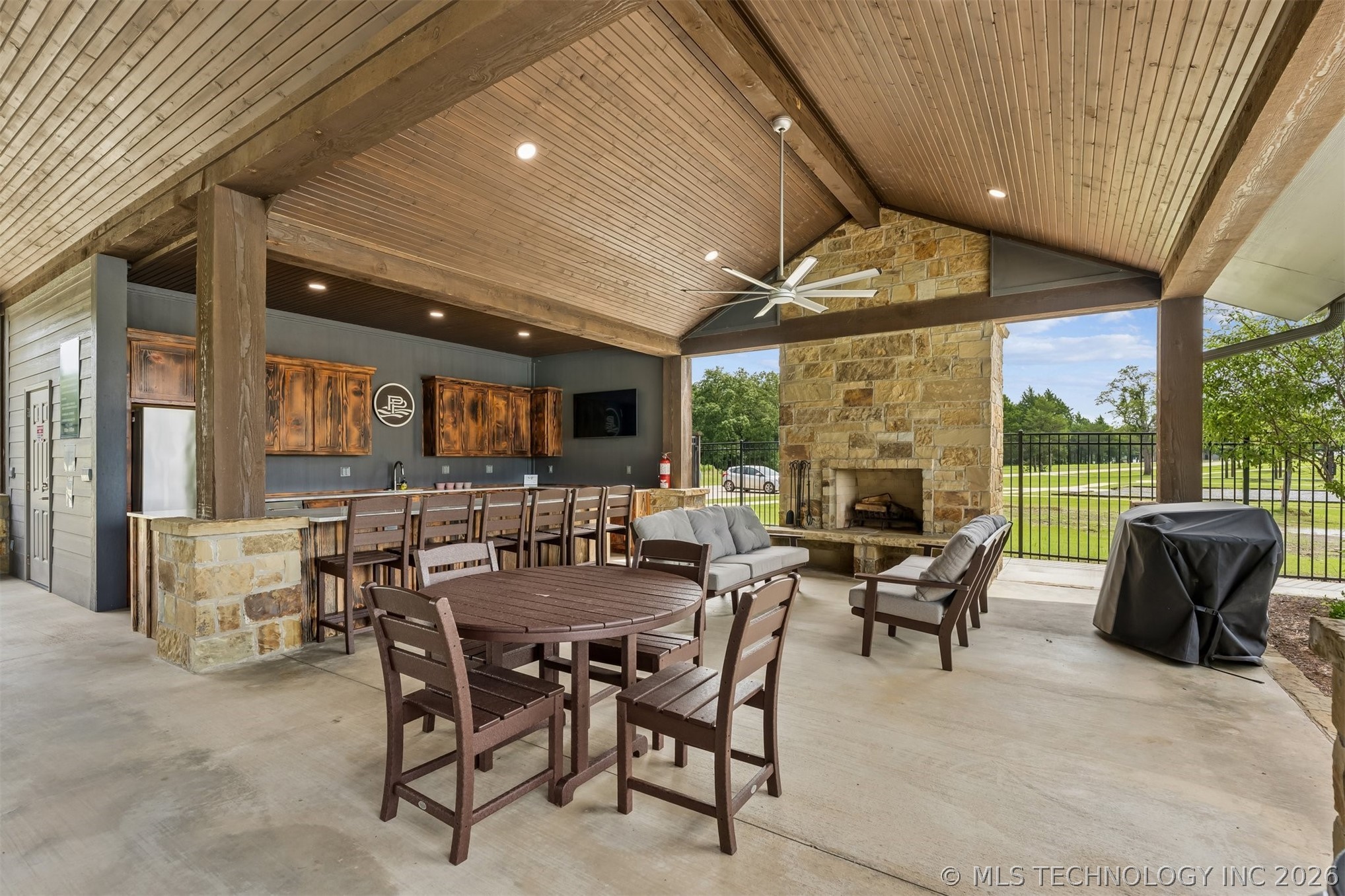 18 Patriot Pointe Property Photo 5