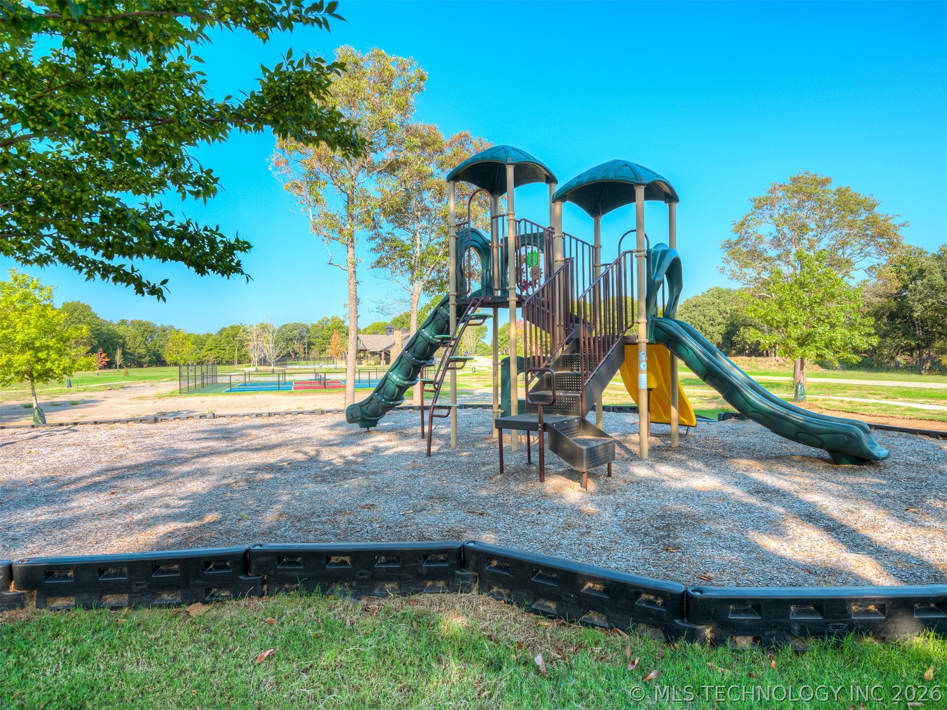 18 Patriot Pointe Property Photo 8
