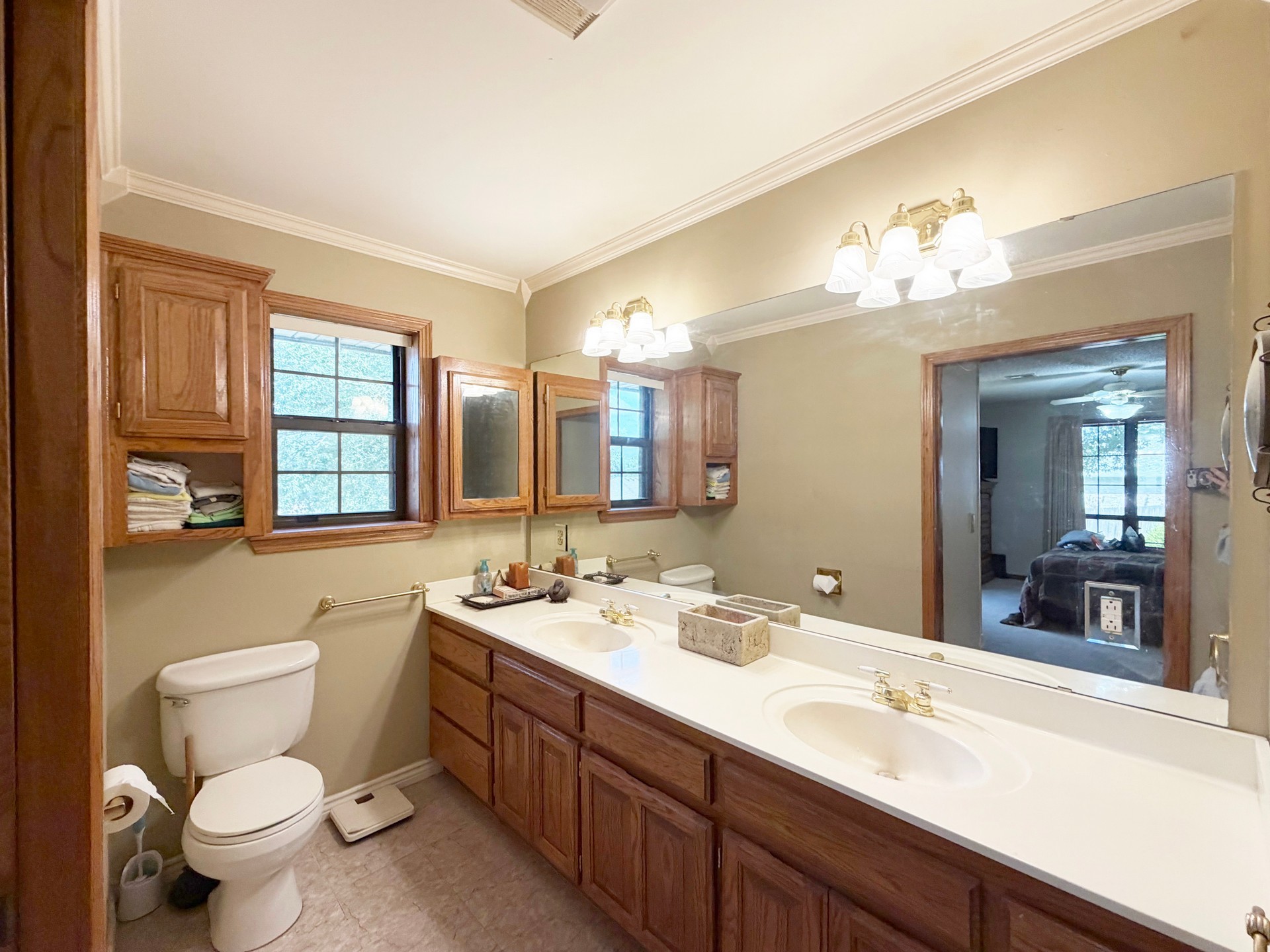 99 Greentree Drive Property Photo 24
