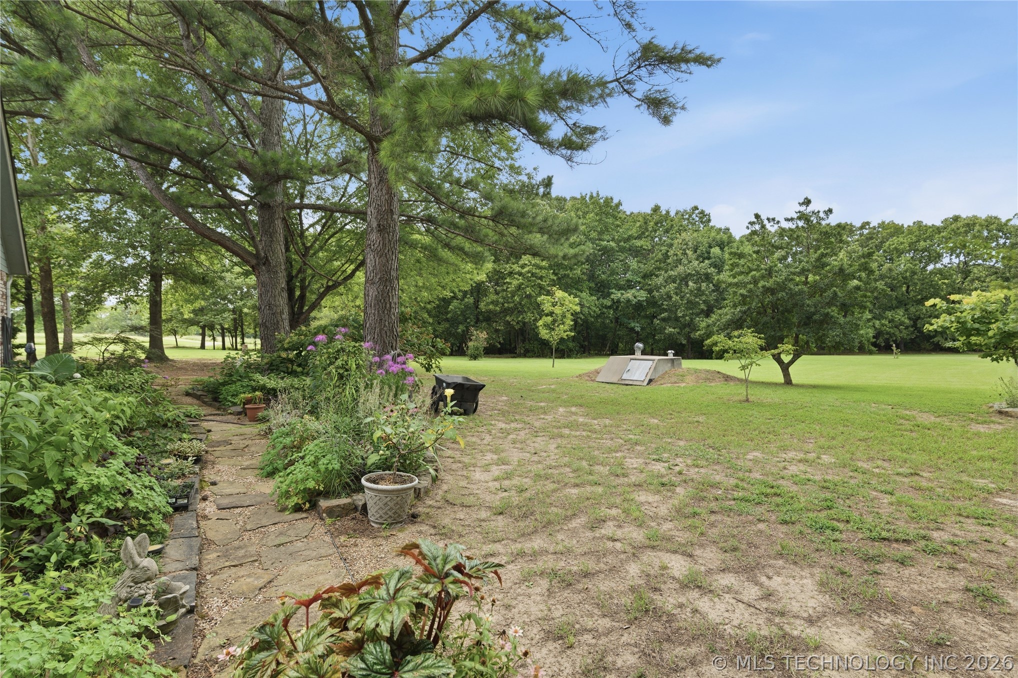 6574 S 85th Street E Property Photo 23
