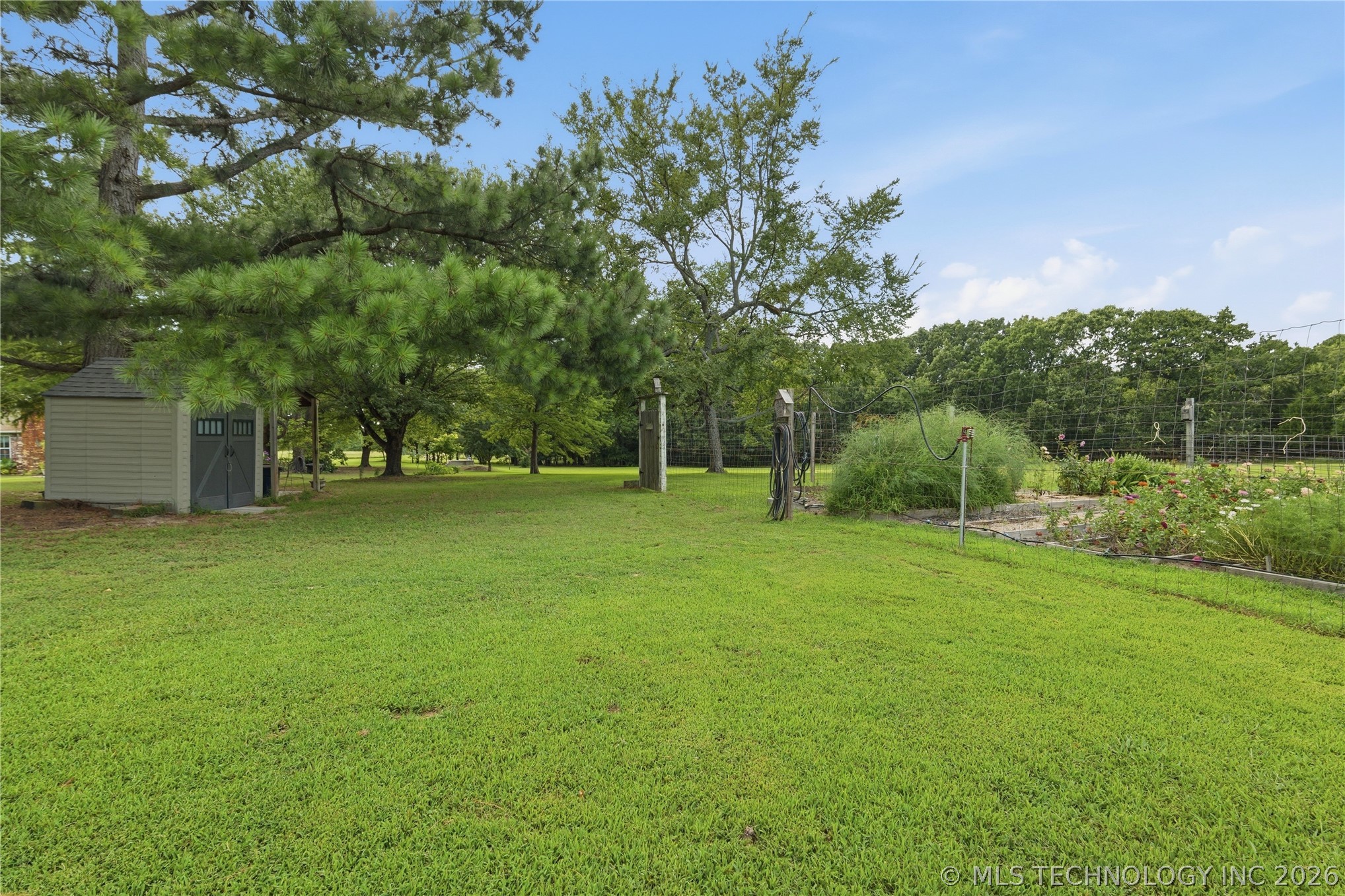 6574 S 85th Street E Property Photo 24