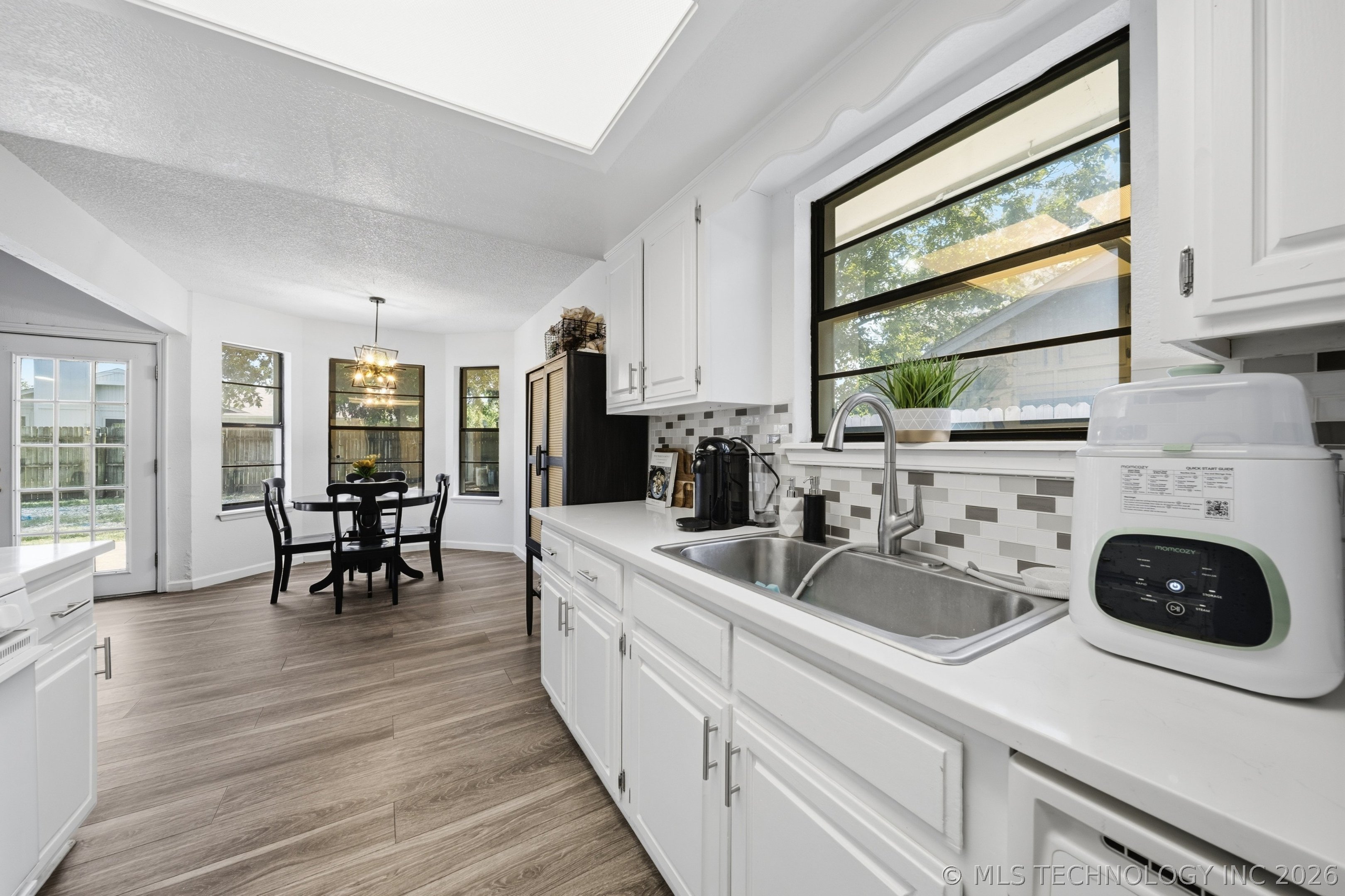 1370 E 139th Place Property Photo 14