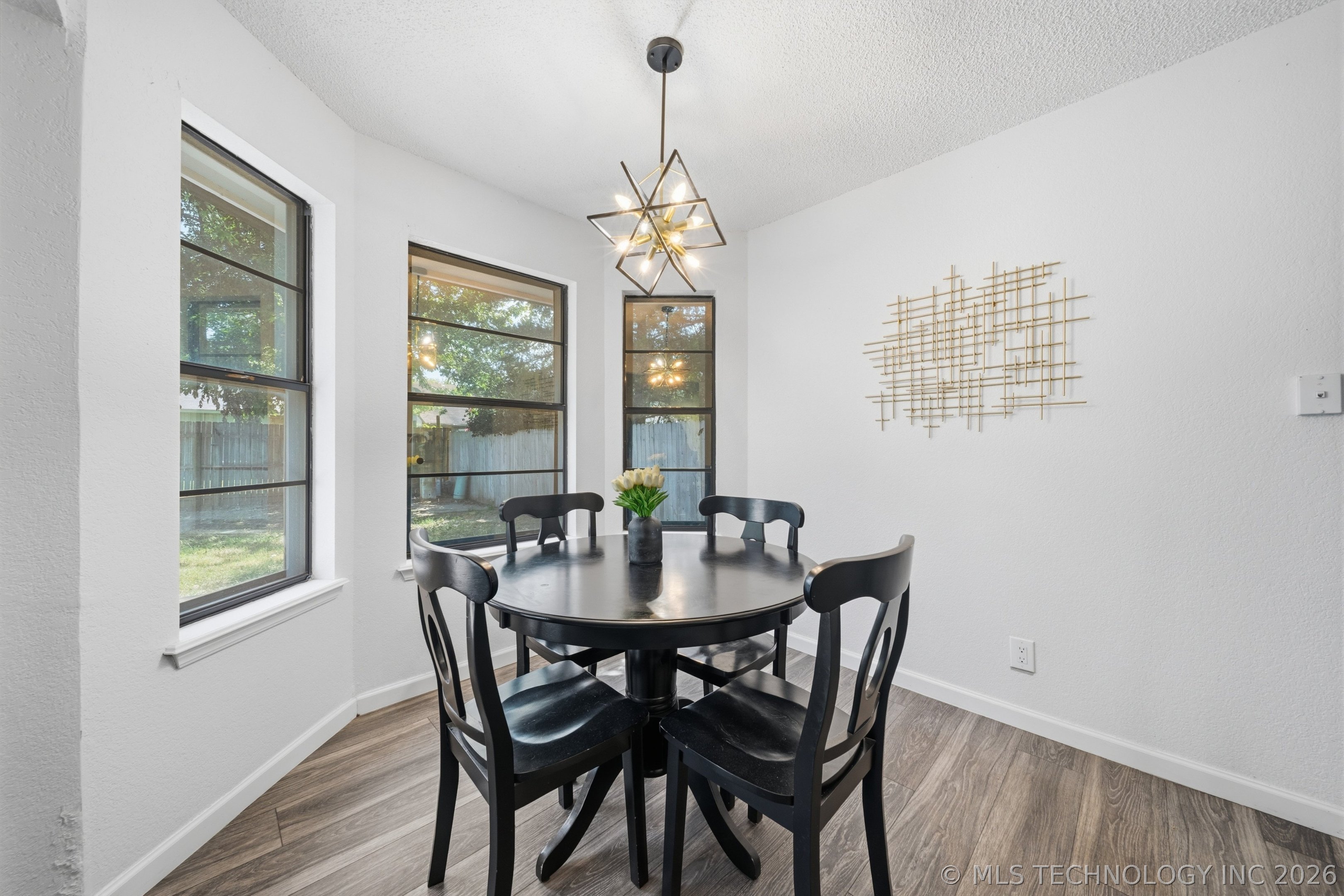 1370 E 139th Place Property Photo 16